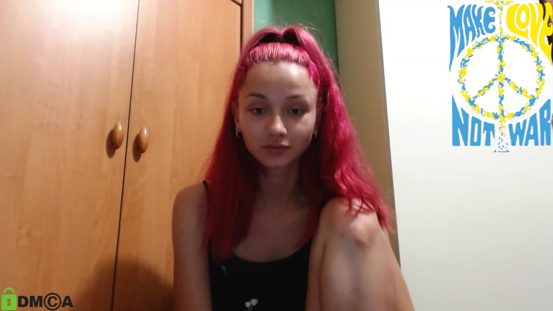 Gallery image thumbnail from MEDIA_'s myfreecams stream on, 06/18/2023, 23:03 image 10 of 20