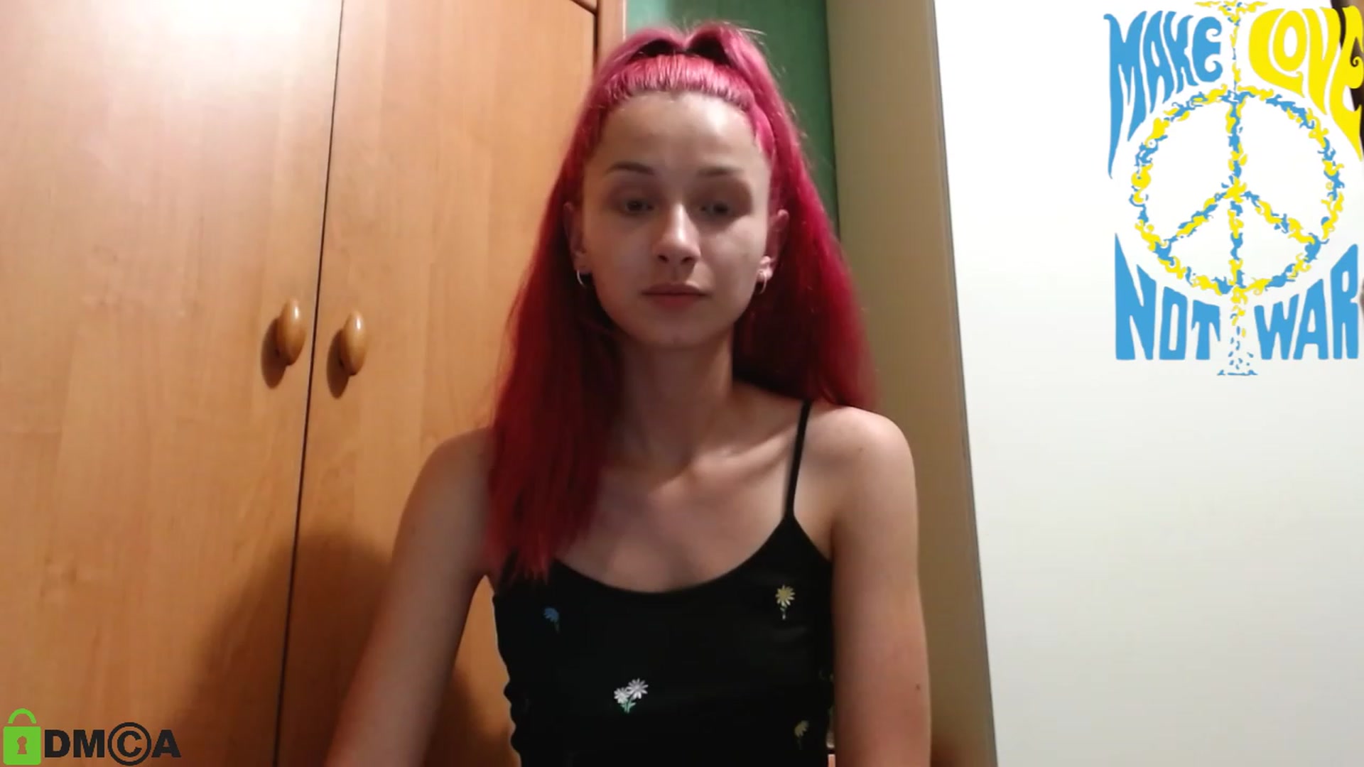 Gallery image thumbnail from MEDIA_'s myfreecams stream on, 06/18/2023, 23:03 image 14 of 20
