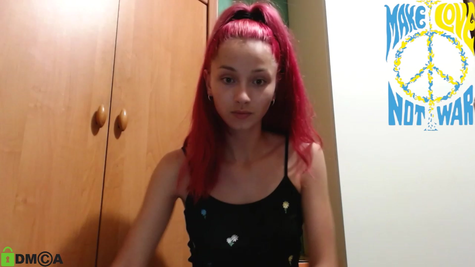 Gallery image thumbnail from MEDIA_'s myfreecams stream on, 06/18/2023, 23:03 image 4 of 20