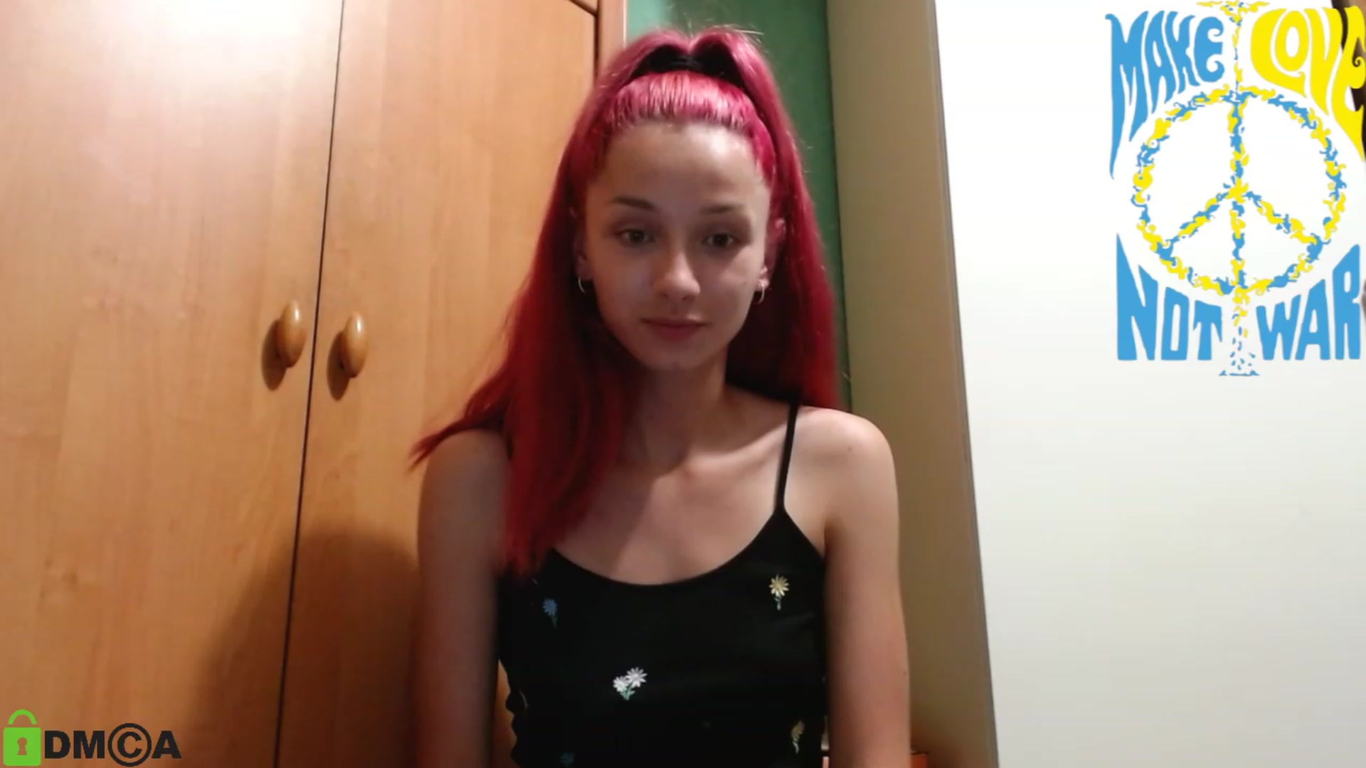 Gallery image thumbnail from MEDIA_'s myfreecams stream on, 06/18/2023, 23:03 image 16 of 20