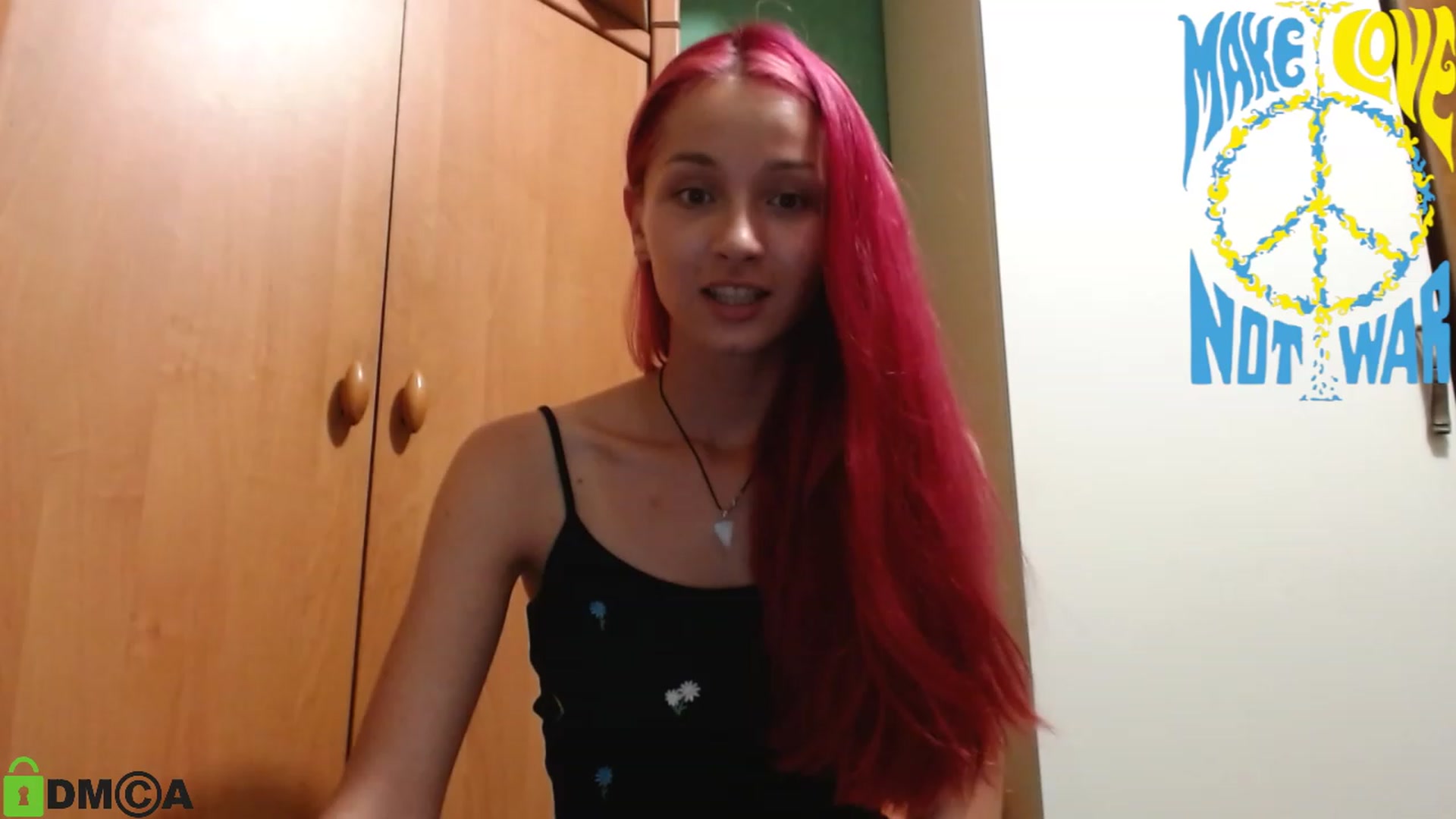 Gallery image thumbnail from MEDIA_'s myfreecams stream on, 06/19/2023, 22:06 image 6 of 20