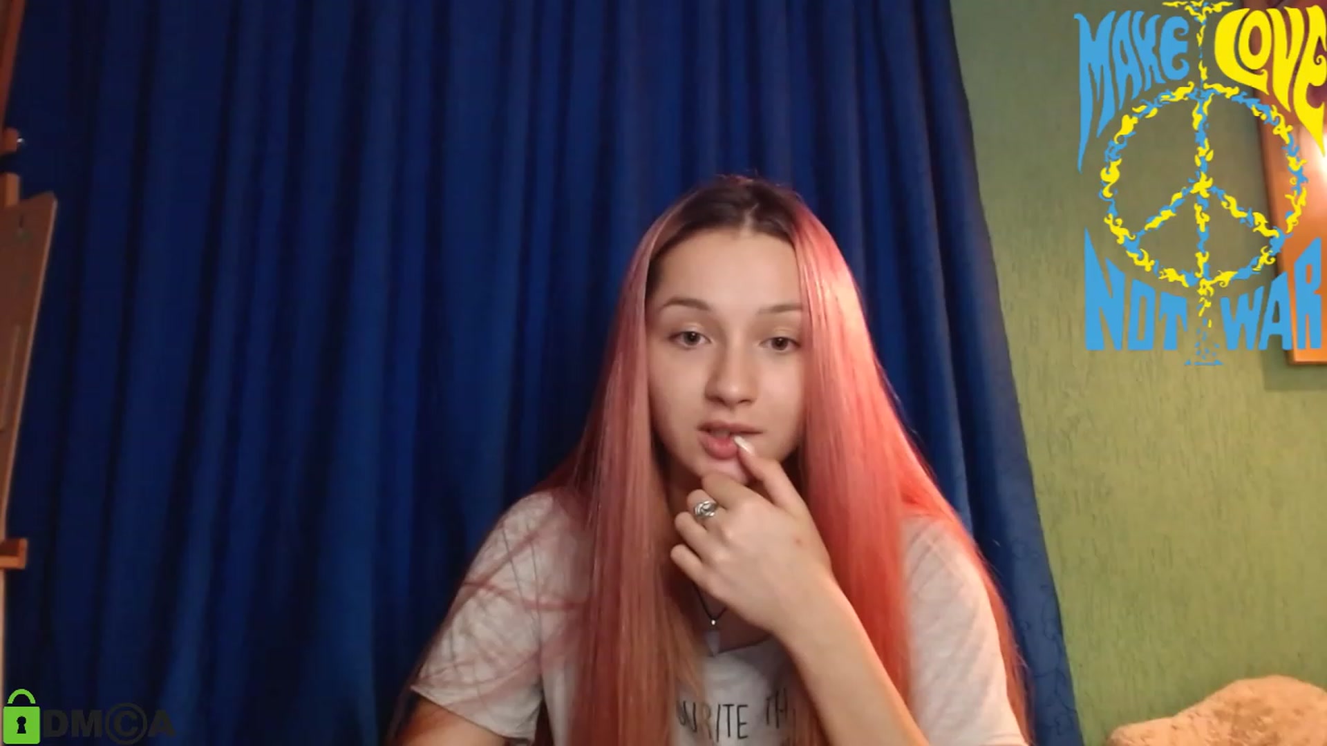 Gallery image thumbnail from MEDIA_'s myfreecams stream on, 09/30/2023, 01:22 image 17 of 20