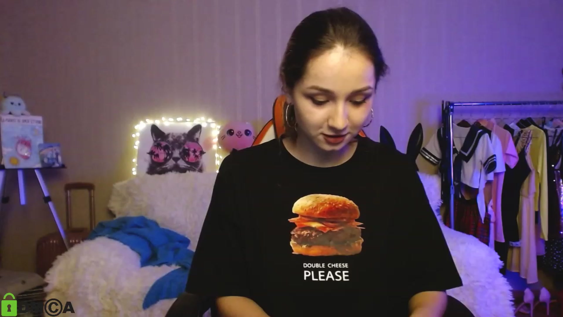 Gallery image thumbnail from MEDIA_'s myfreecams stream on, 02/14/2024, 21:45 image 18 of 20