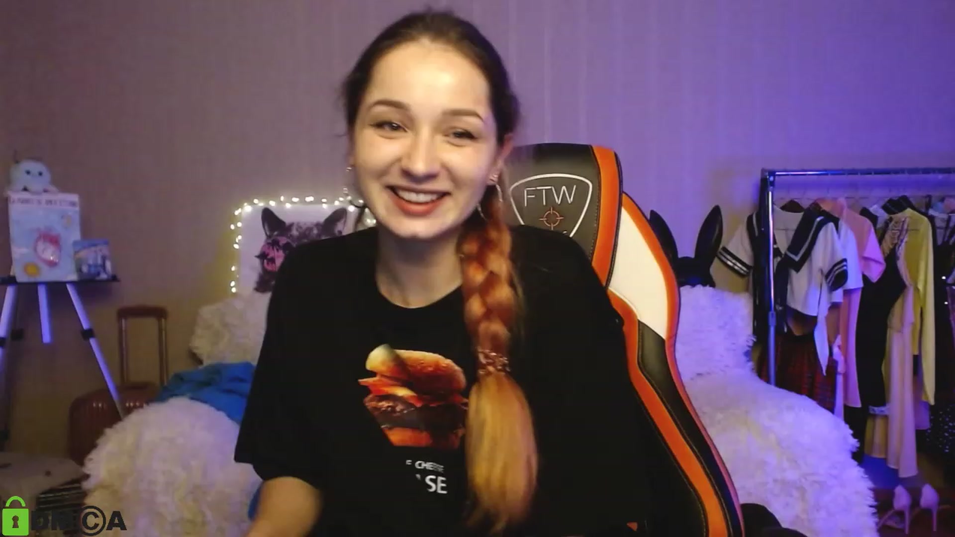 Gallery image thumbnail from MEDIA_'s myfreecams stream on, 02/14/2024, 23:39 image 15 of 20
