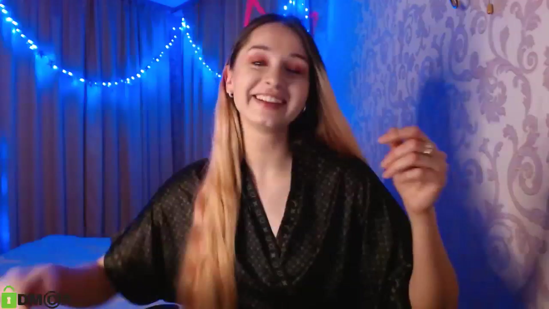 Gallery image thumbnail from MEDIA_'s myfreecams stream on, 03/14/2024, 24:00 image 1 of 20