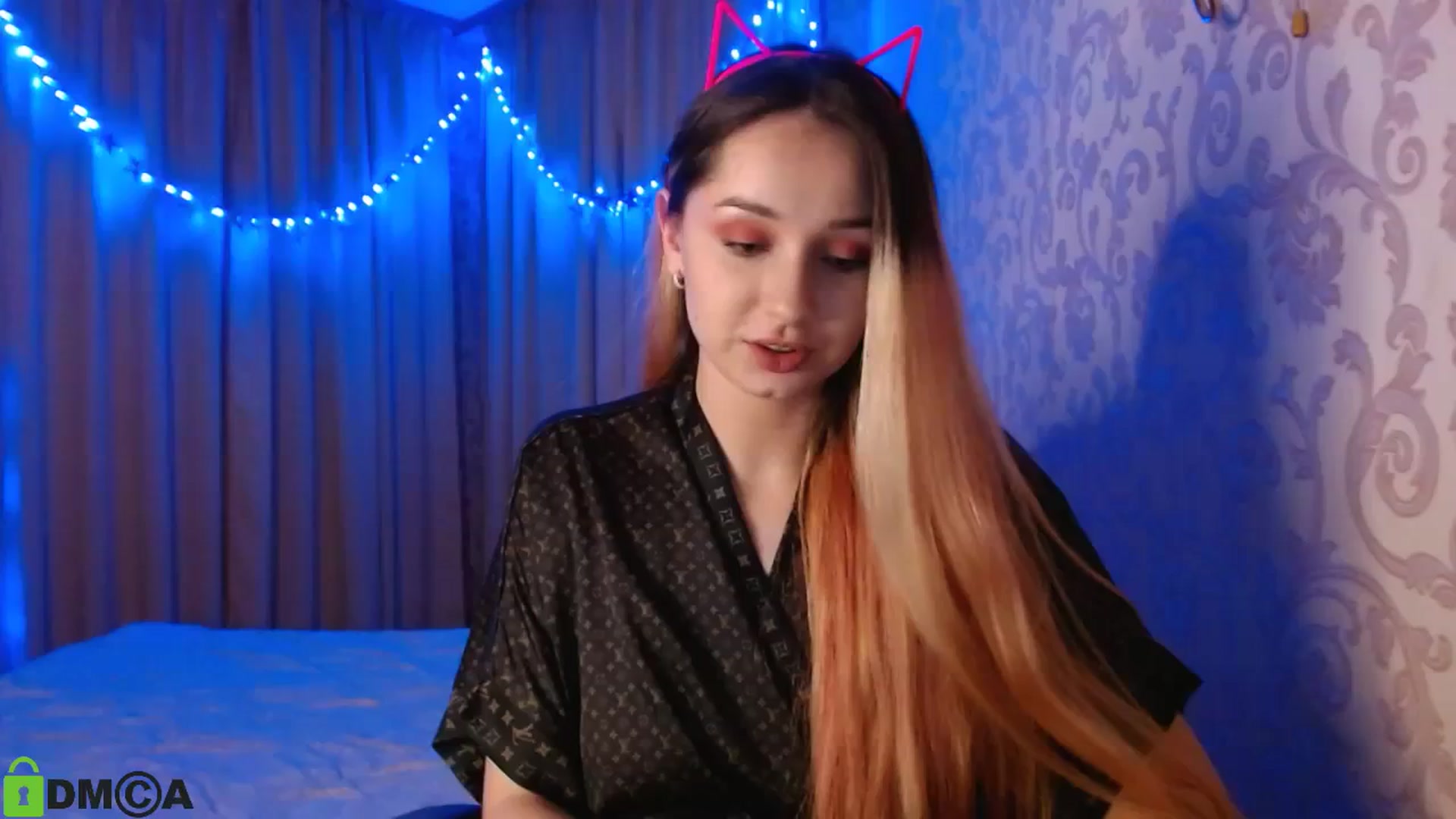 Gallery image thumbnail from MEDIA_'s myfreecams stream on, 03/14/2024, 24:15 image 2 of 20