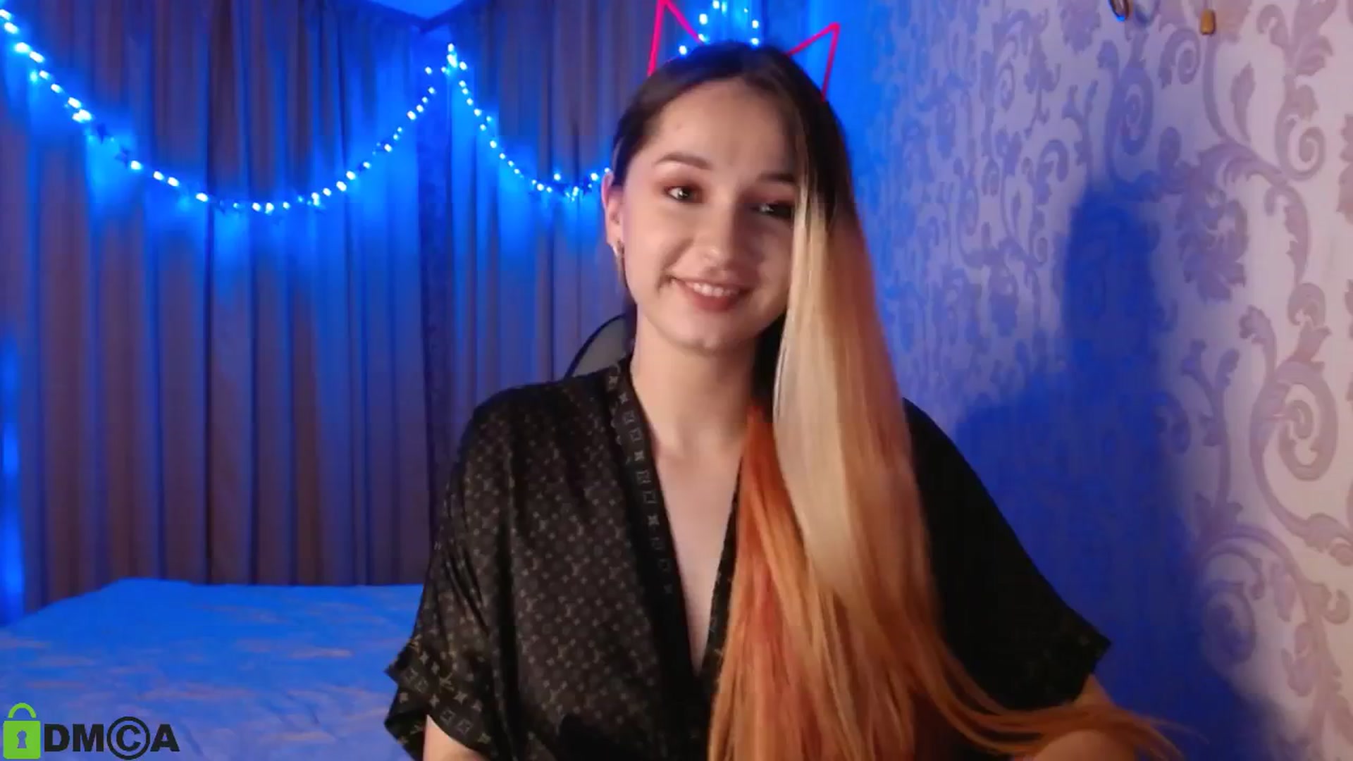 Gallery image thumbnail from MEDIA_'s myfreecams stream on, 03/14/2024, 24:15 image 14 of 20