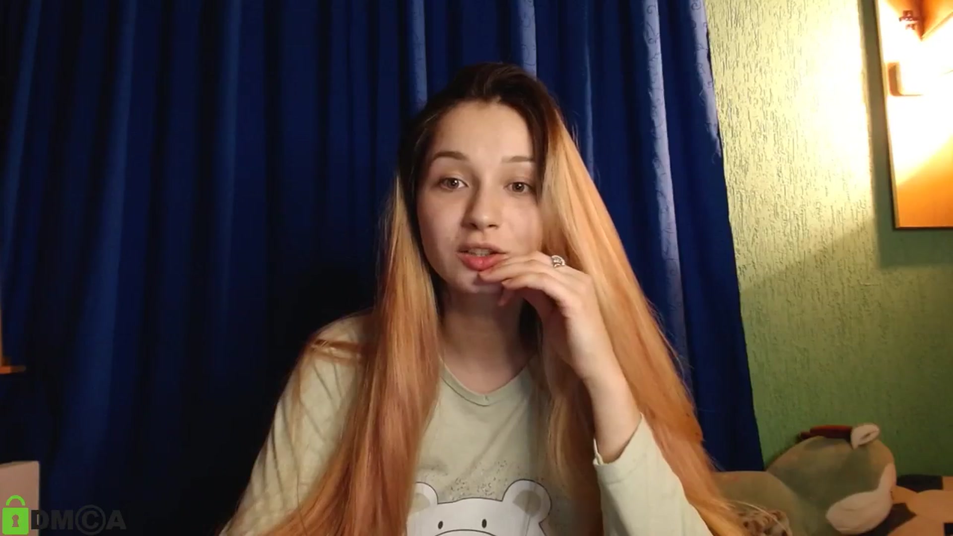 Gallery image thumbnail from MEDIA_'s myfreecams stream on, 03/19/2024, 24:01 image 17 of 20