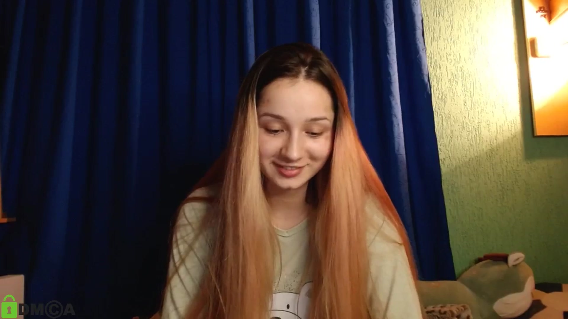 Gallery image thumbnail from MEDIA_'s myfreecams stream on, 03/19/2024, 24:01 image 19 of 20