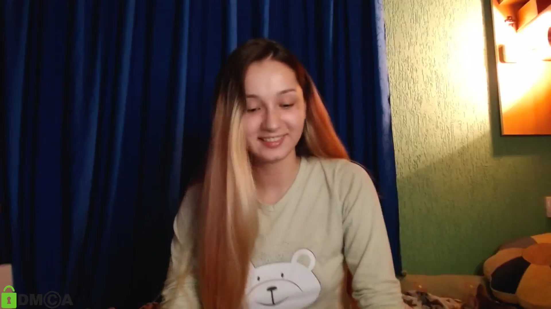 Gallery image thumbnail from MEDIA_'s myfreecams stream on, 04/16/2024, 23:13 image 7 of 20