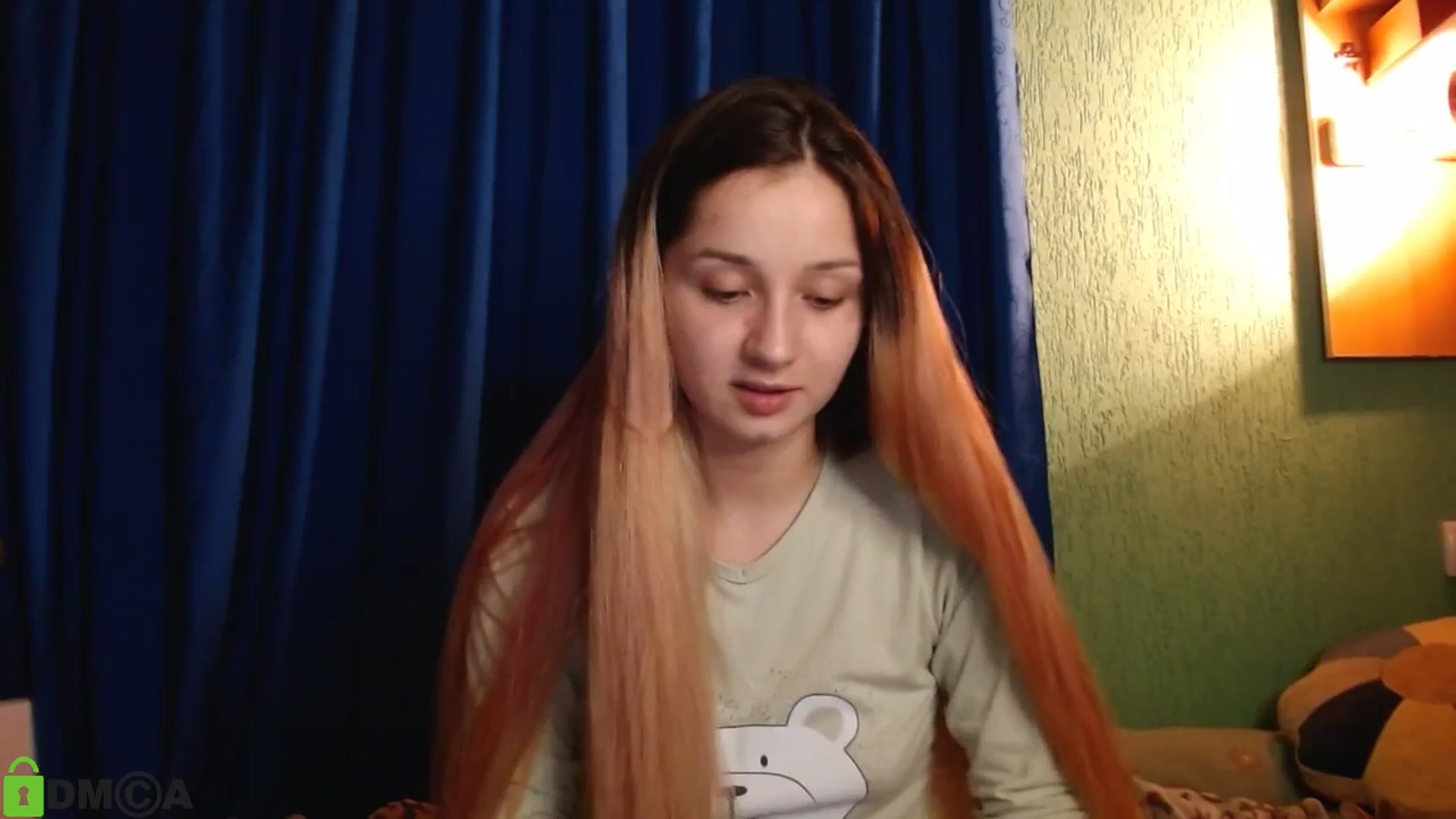 Gallery image thumbnail from MEDIA_'s myfreecams stream on, 04/16/2024, 23:13 image 15 of 20