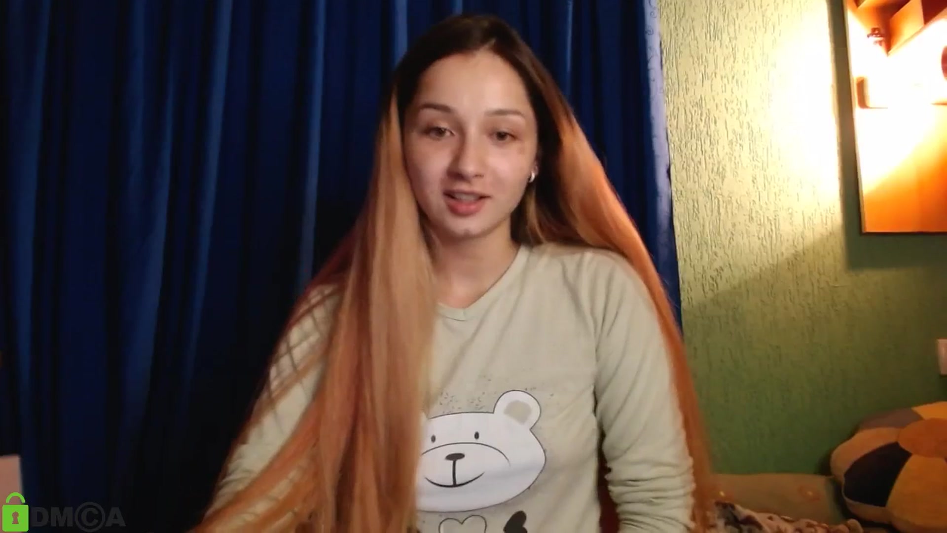 Gallery image thumbnail from MEDIA_'s myfreecams stream on, 04/16/2024, 23:13 image 10 of 20