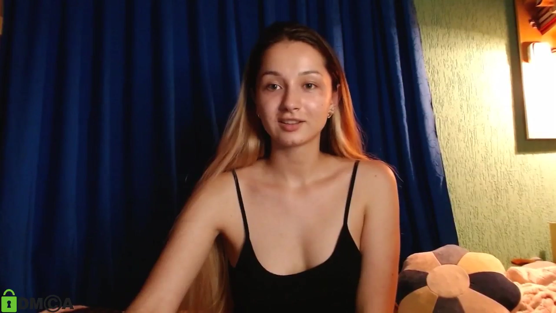Gallery image thumbnail from MEDIA_'s myfreecams stream on, 06/04/2024, 21:47 image 17 of 20