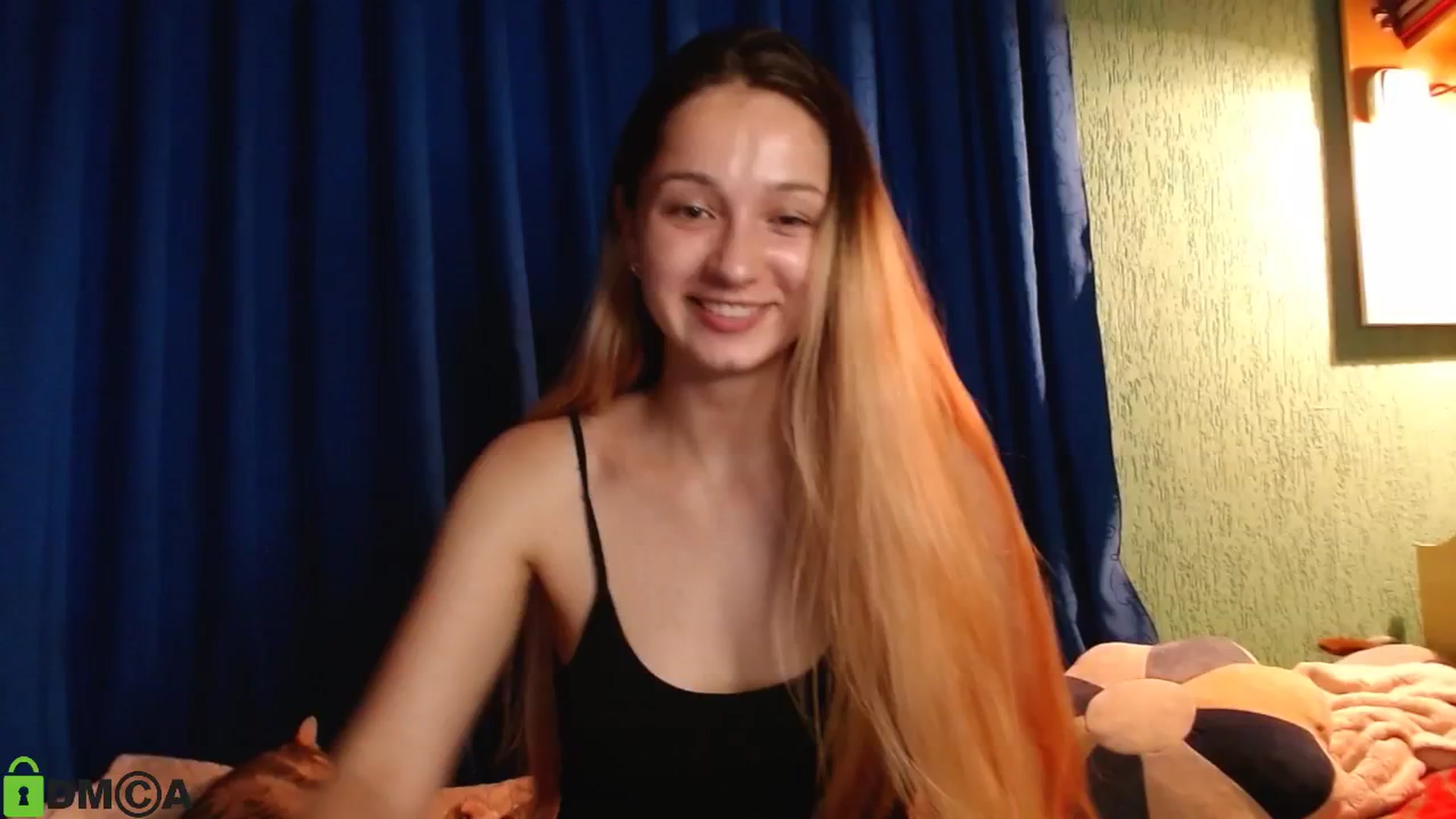Gallery image thumbnail from MEDIA_'s myfreecams stream on, 06/04/2024, 22:54 image 14 of 20