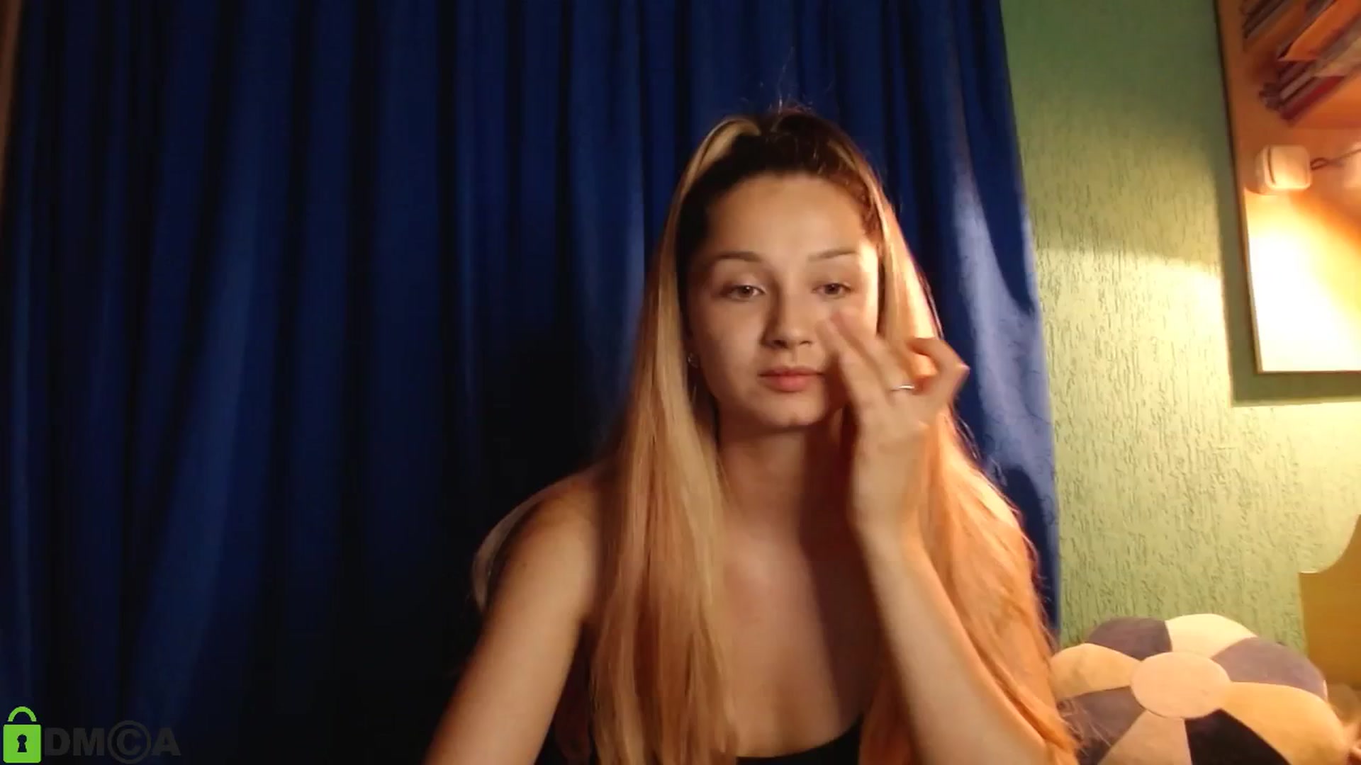 Gallery image thumbnail from MEDIA_'s myfreecams stream on, 06/26/2024, 22:17 image 4 of 20