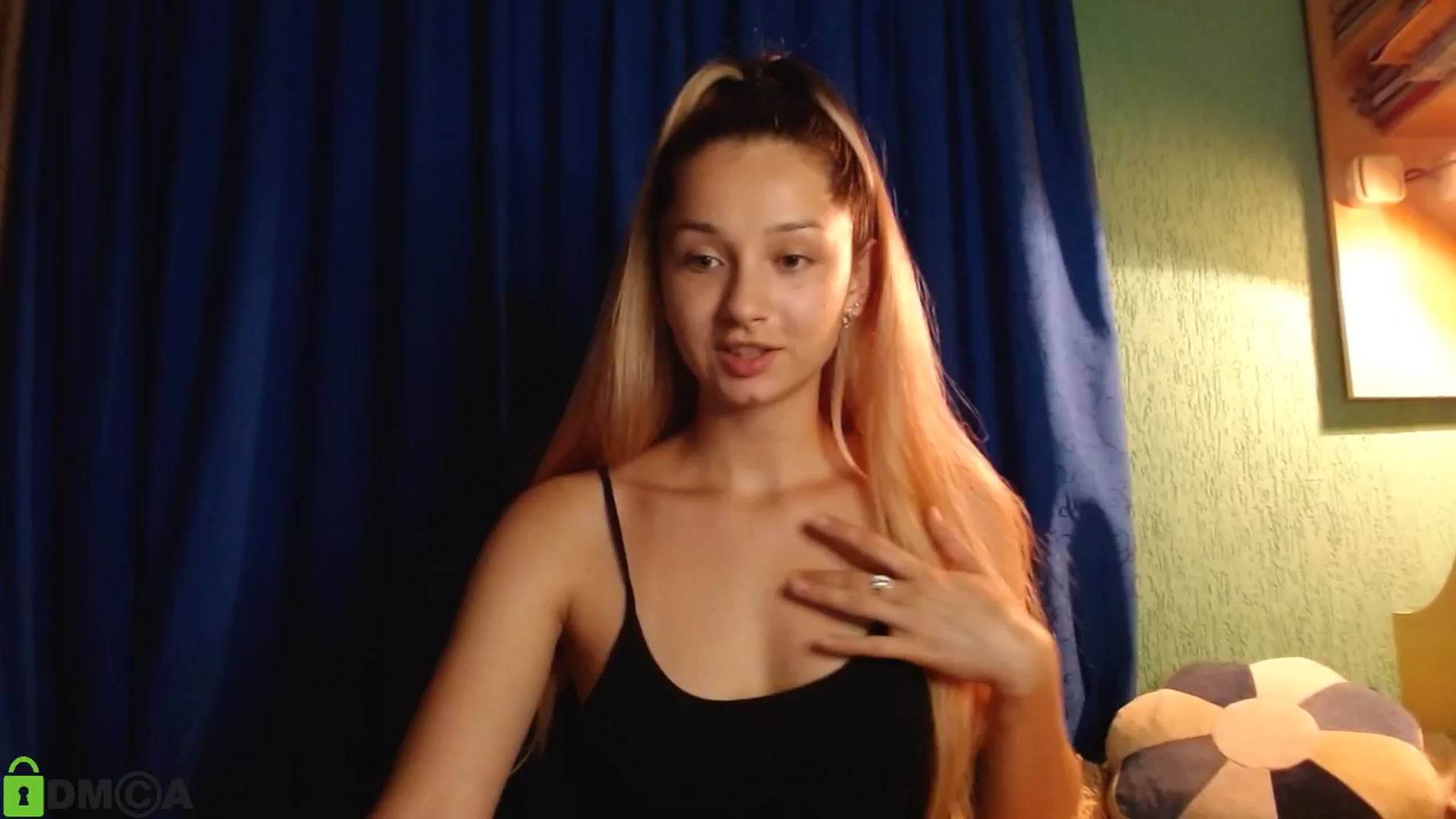 Gallery image thumbnail from MEDIA_'s myfreecams stream on, 06/26/2024, 22:17 image 7 of 20