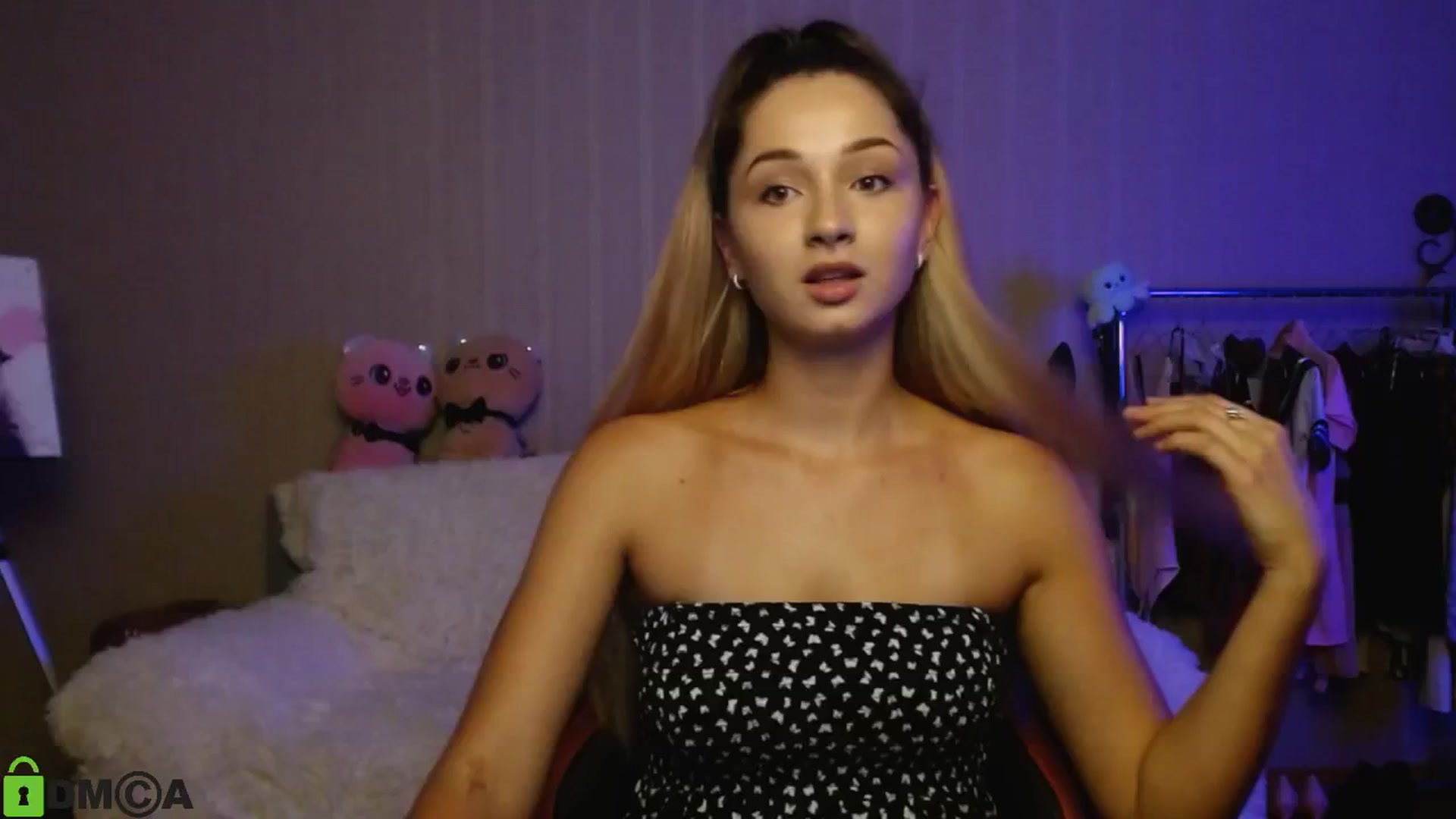 Gallery image thumbnail from MEDIA_'s myfreecams stream on, 08/14/2024, 23:30 image 12 of 20