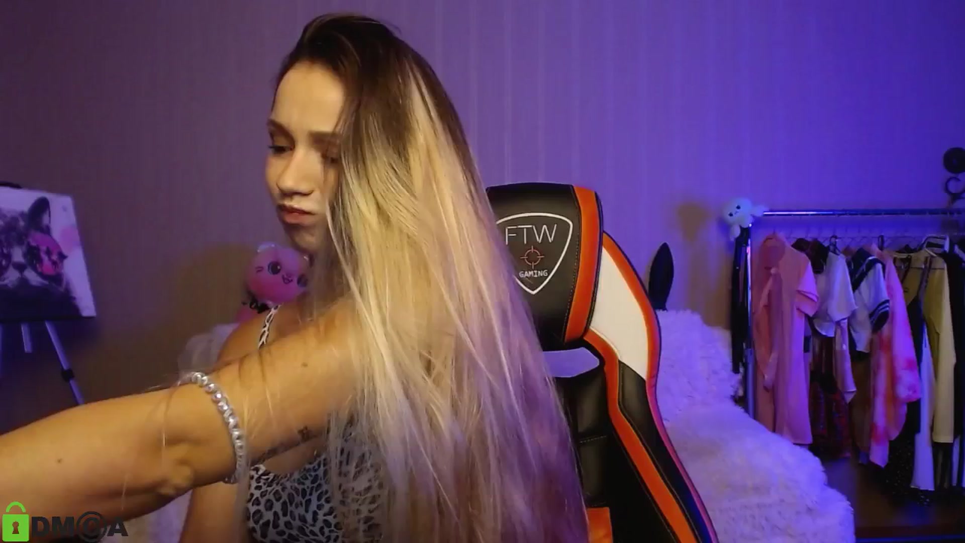 Gallery image thumbnail from MEDIA_'s myfreecams stream on, 09/03/2024, 20:29 image 11 of 20