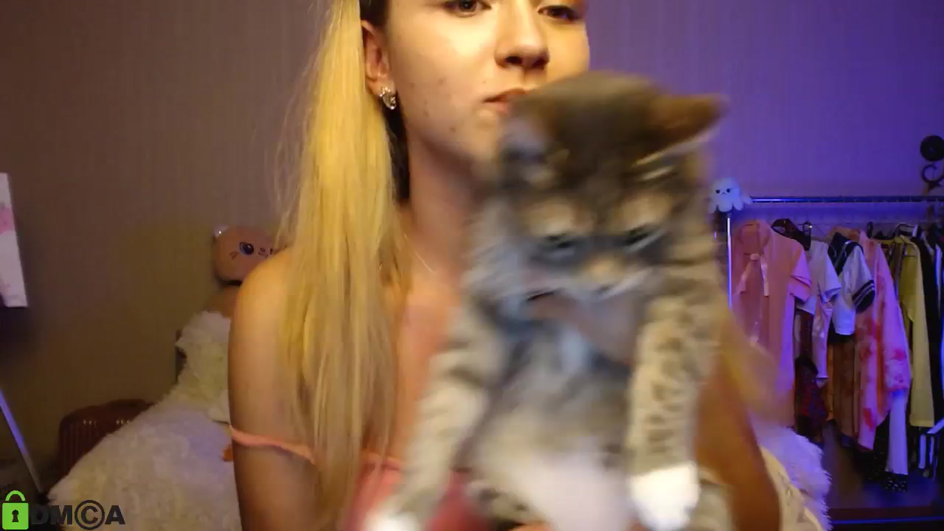 Gallery image thumbnail from MEDIA_'s myfreecams stream on, 10/13/2024, 22:16 image 19 of 20