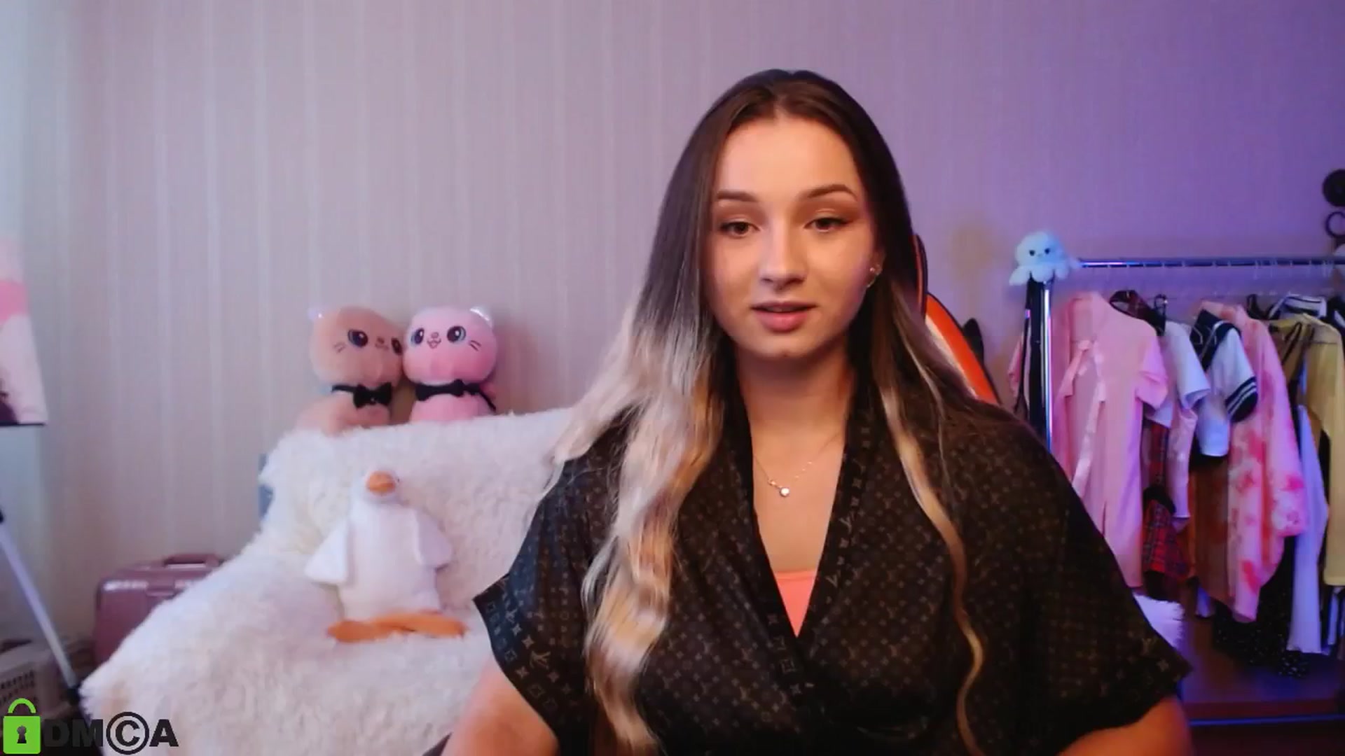 Gallery image thumbnail from MEDIA_'s myfreecams stream on, 10/16/2024, 13:08 image 9 of 20
