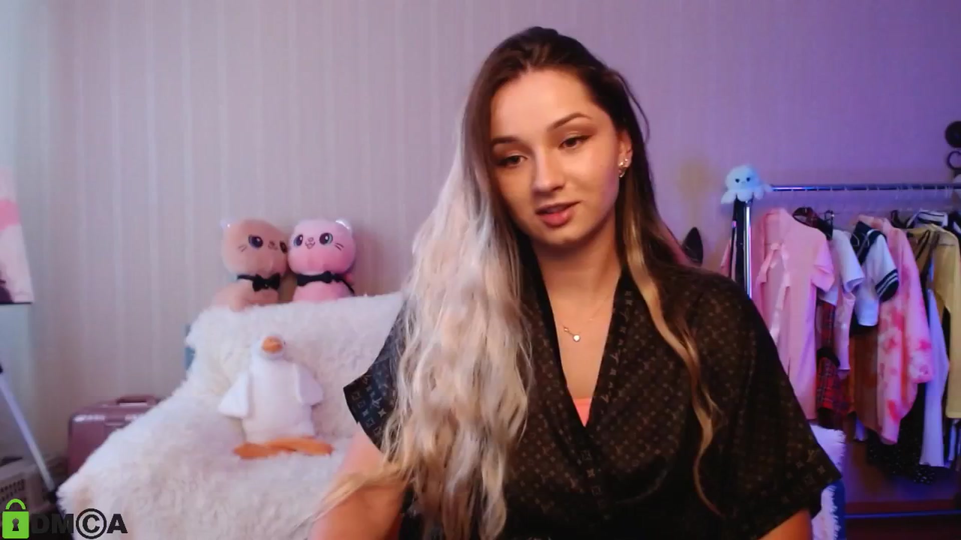 Gallery image thumbnail from MEDIA_'s myfreecams stream on, 10/16/2024, 13:08 image 13 of 20