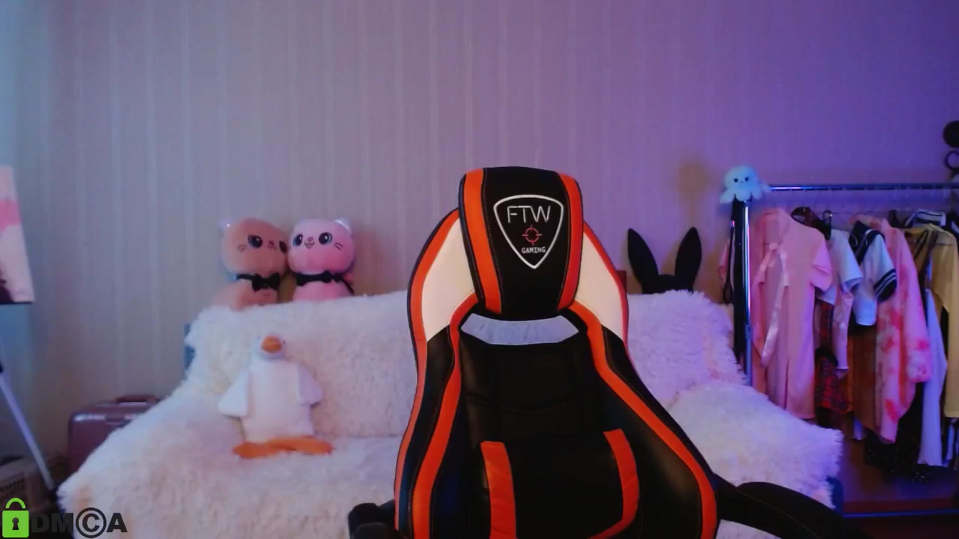 Gallery image thumbnail from MEDIA_'s myfreecams stream on, 10/16/2024, 13:08 image 19 of 20