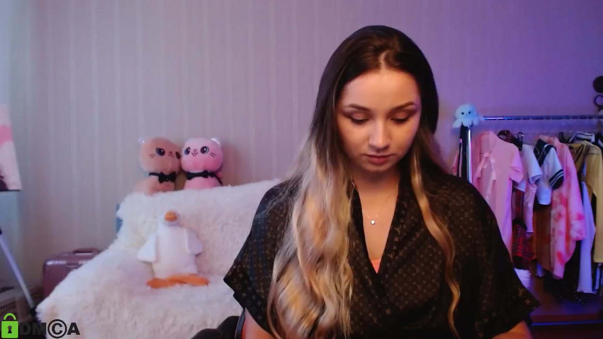 Gallery image thumbnail from MEDIA_'s myfreecams stream on, 10/16/2024, 13:08 image 17 of 20