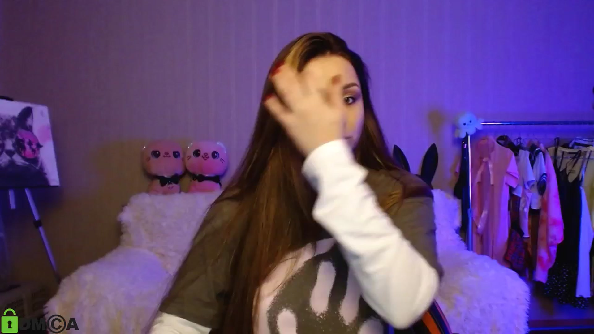 Gallery image thumbnail from MEDIA_'s myfreecams stream on, 10/23/2024, 22:08 image 1 of 20