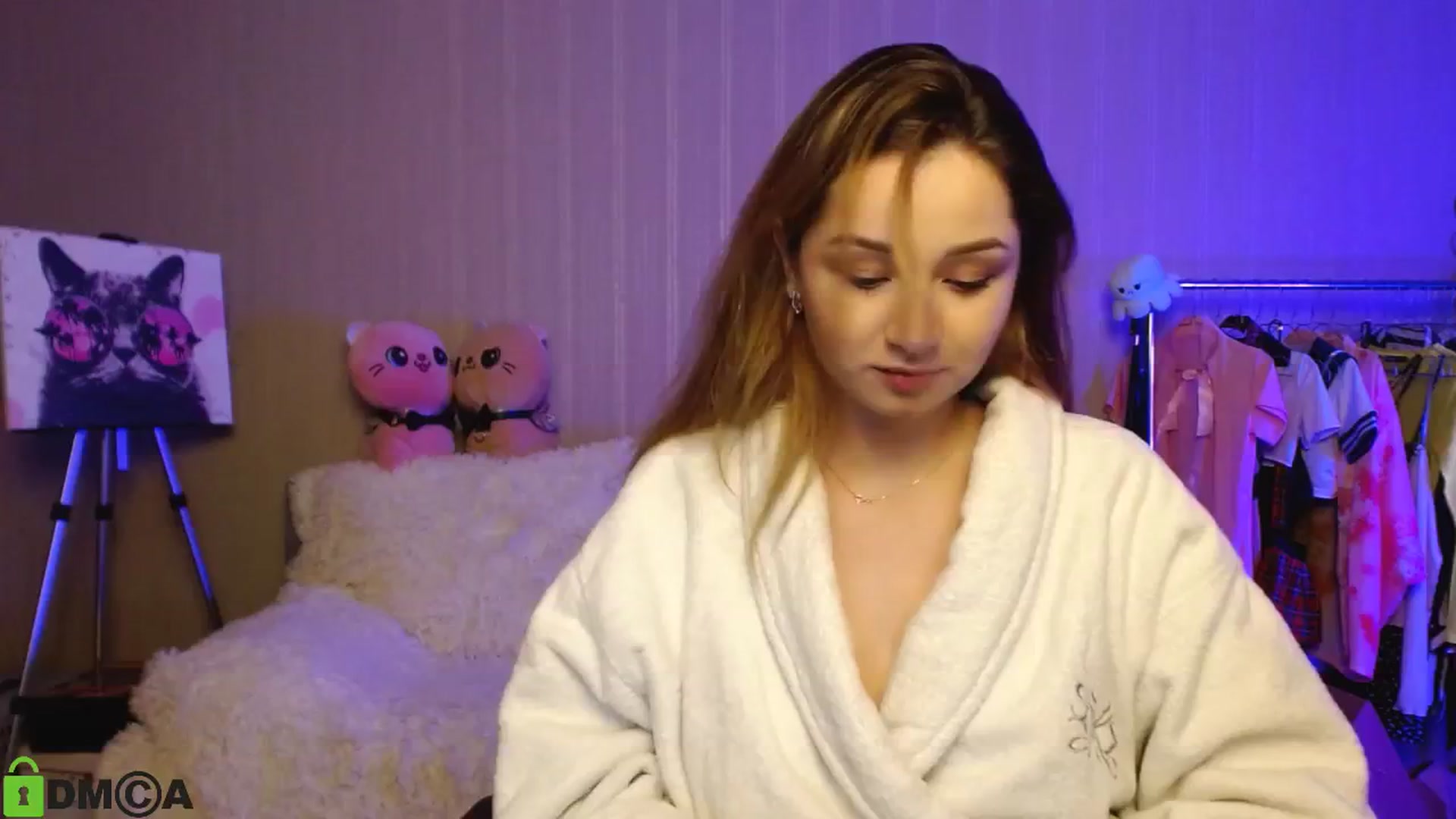 Gallery image thumbnail from MEDIA_'s myfreecams stream on, 01/14/2025, 24:01 image 3 of 20