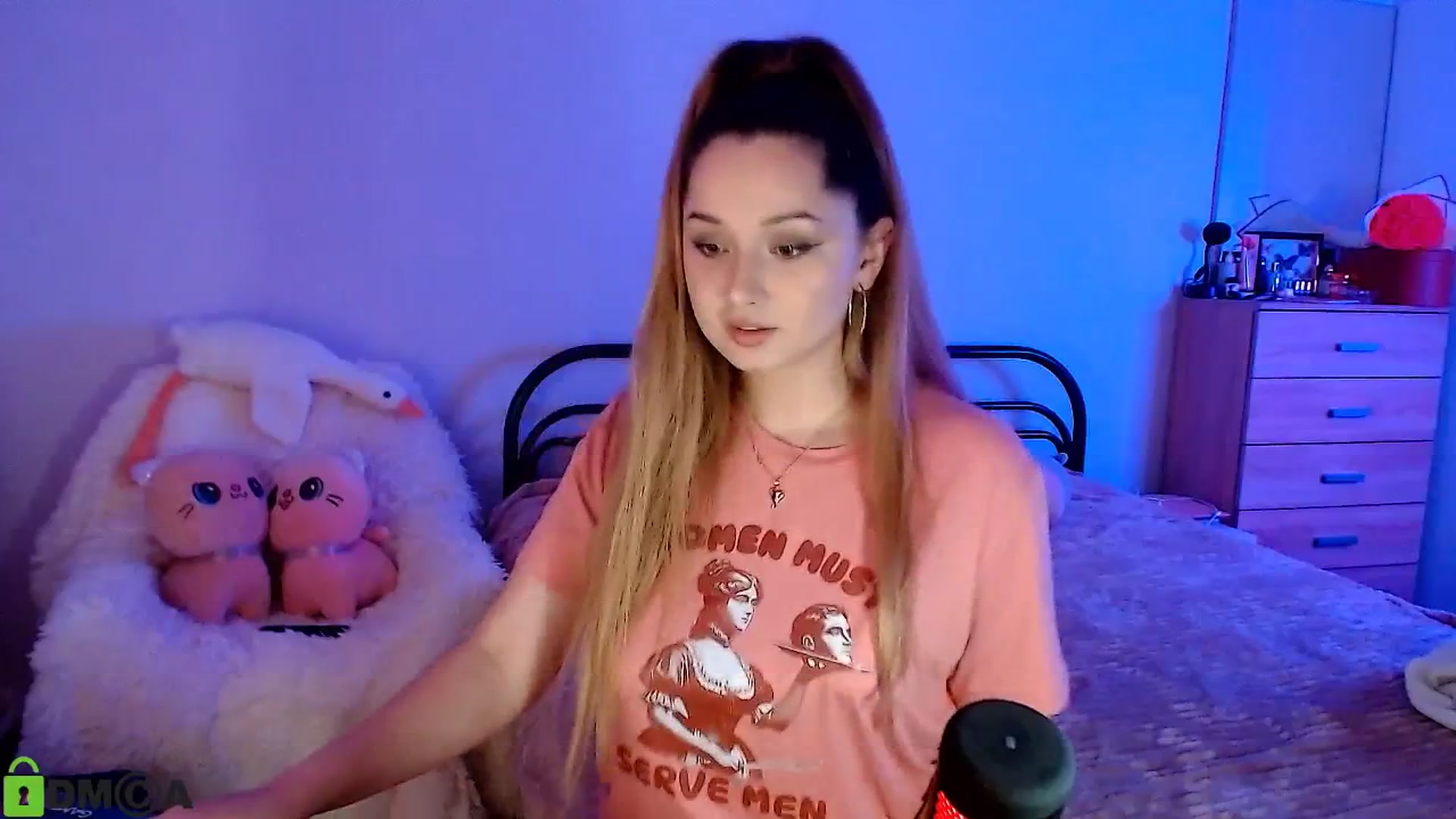 Gallery image thumbnail from MEDIA_'s myfreecams stream on, 04/29/2025, 23:50 image 14 of 20