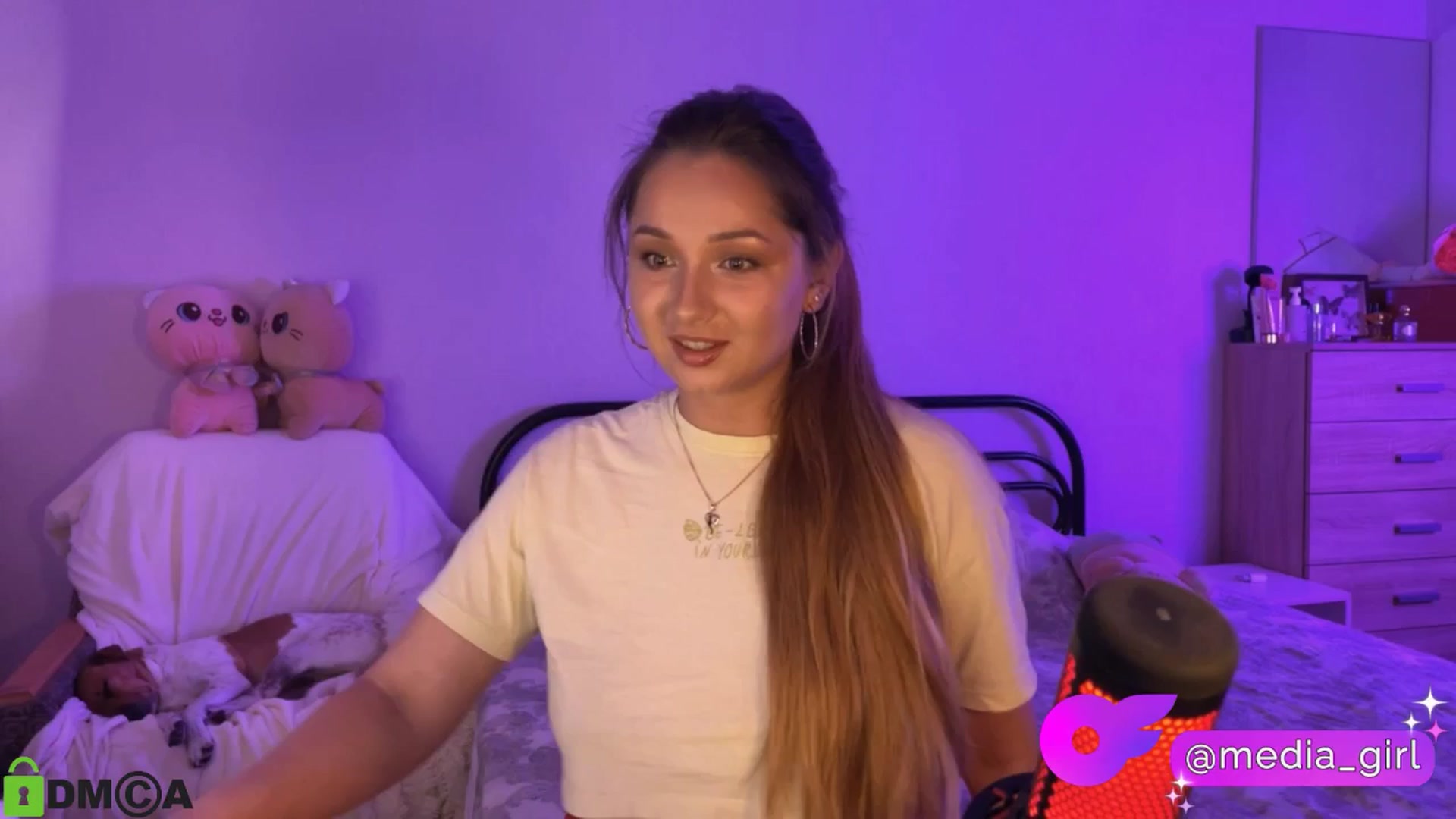 Gallery image thumbnail from MEDIA_'s myfreecams stream on, 08/24/2025, 21:49 image 17 of 20