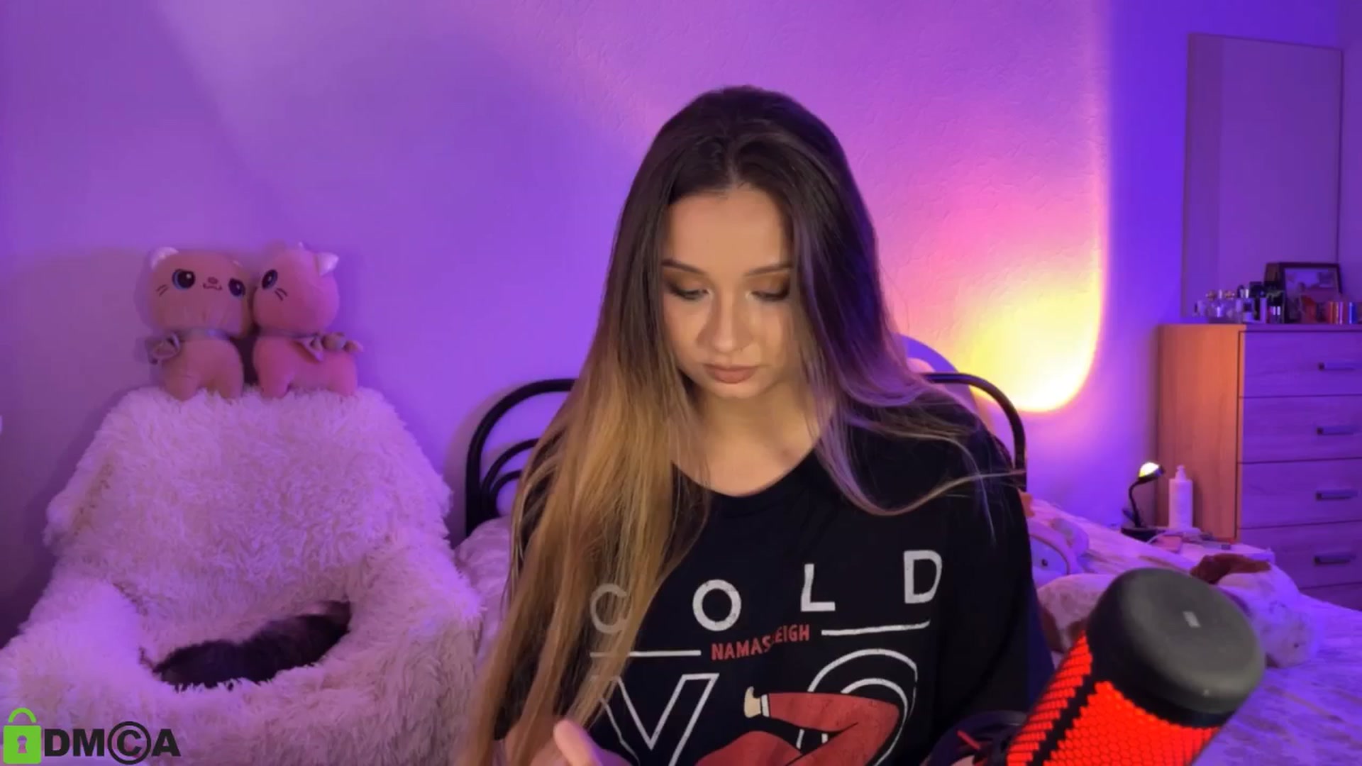 Gallery image thumbnail from MEDIA_'s myfreecams stream on, 11/25/2025, 08:39 image 4 of 20