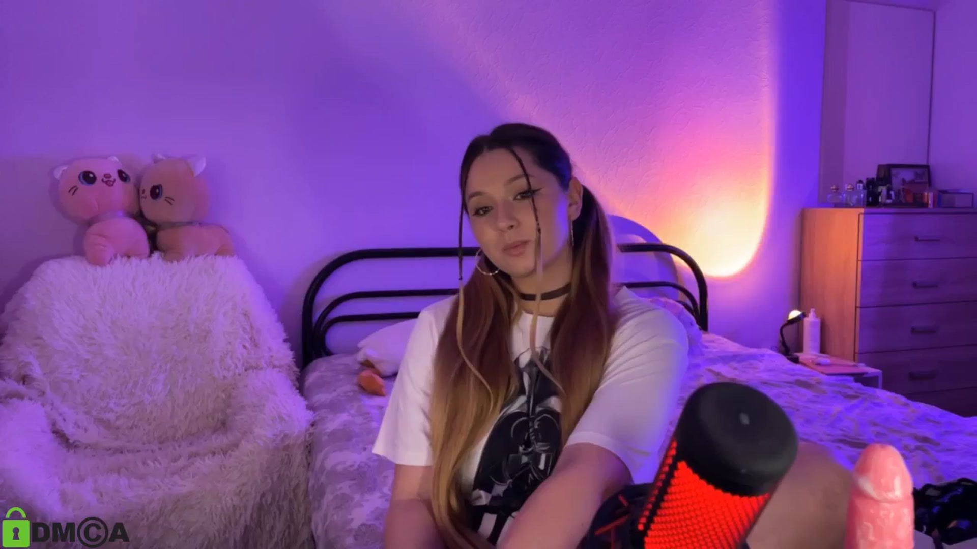 Gallery image thumbnail from MEDIA_'s myfreecams stream on, 11/30/2025, 08:11 image 14 of 20