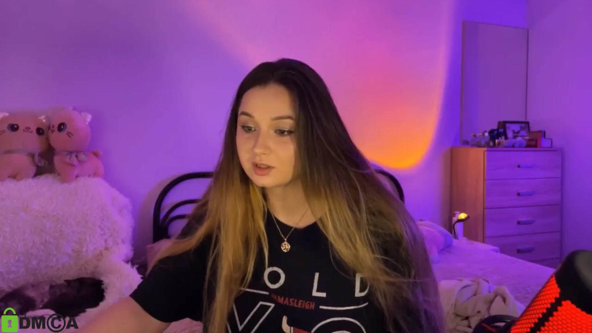 Gallery image thumbnail from MEDIA_'s myfreecams stream on, 01/25/2026, 17:57 image 18 of 20