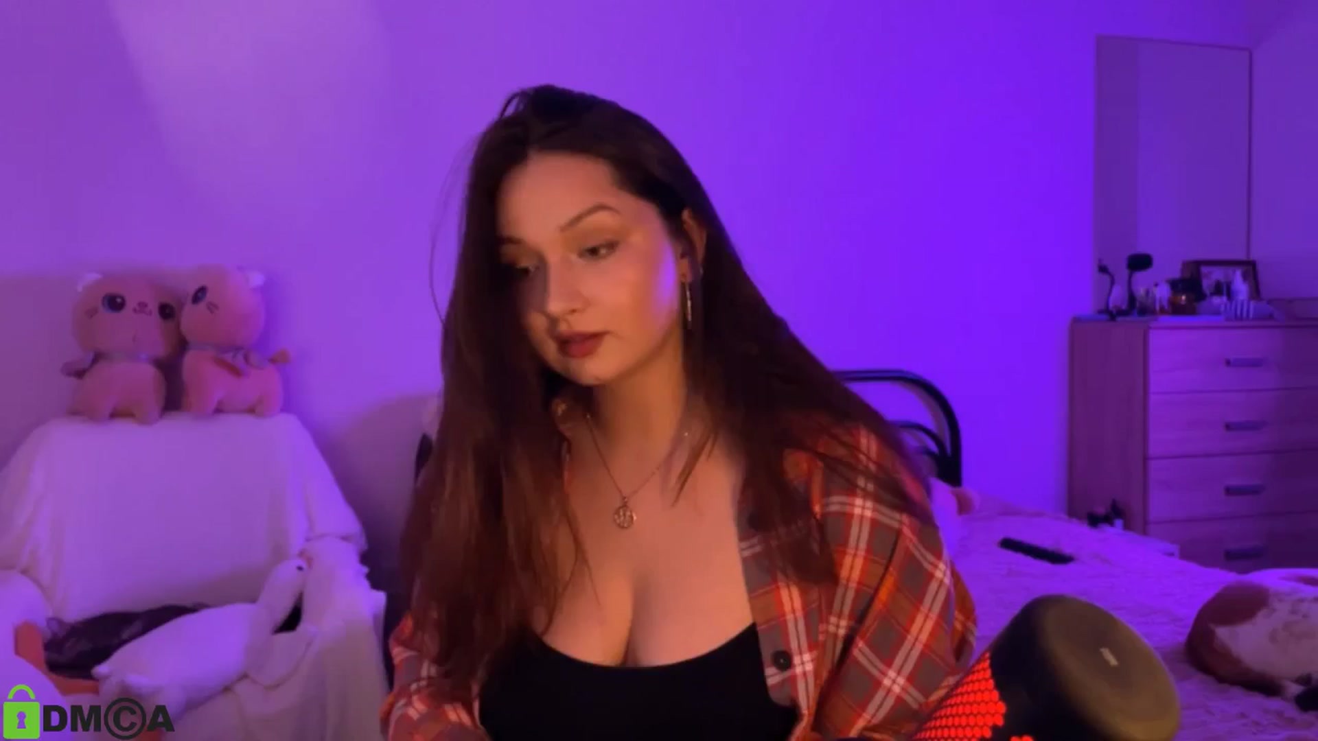 Gallery image thumbnail from MEDIA_'s myfreecams stream on, 04/24/2026, 24:36 image 5 of 20
