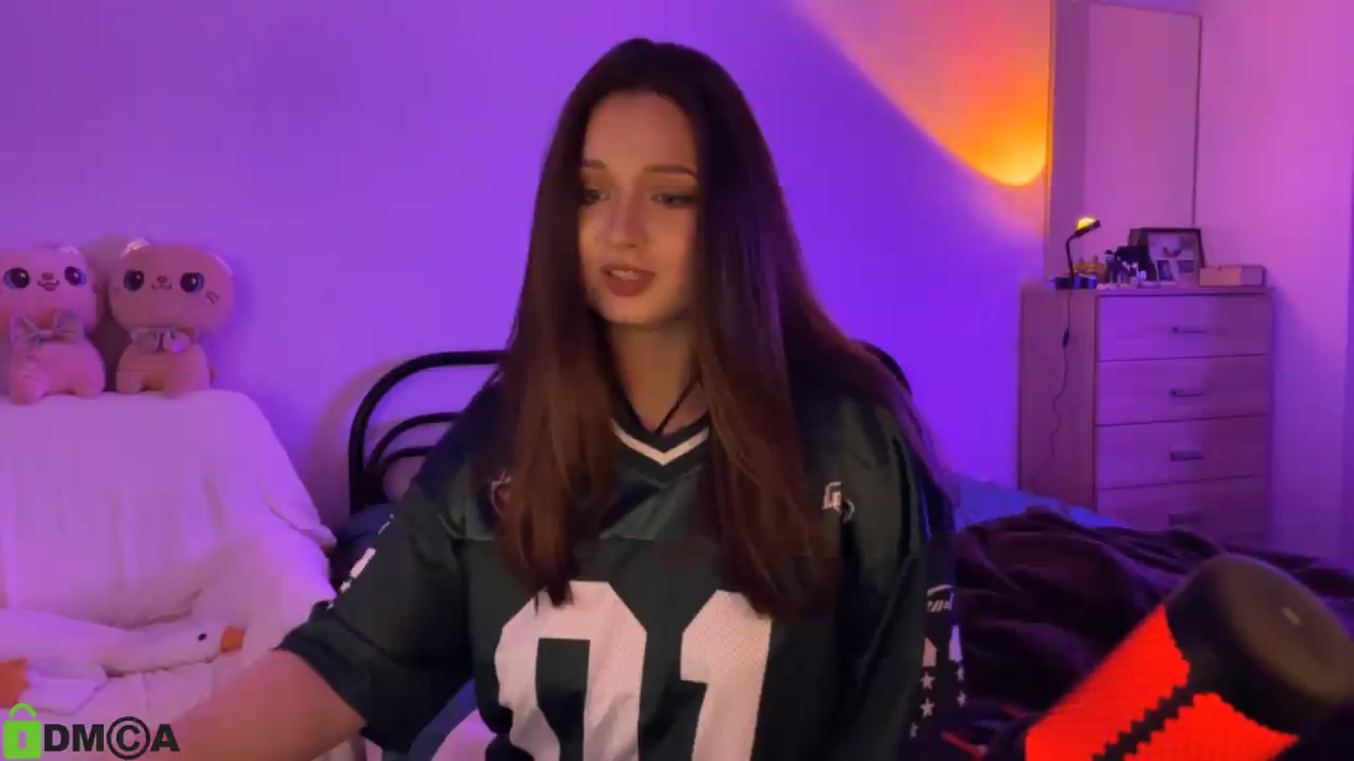 Gallery image thumbnail from MEDIA_'s myfreecams stream on, 05/05/2026, 24:28 image 14 of 20