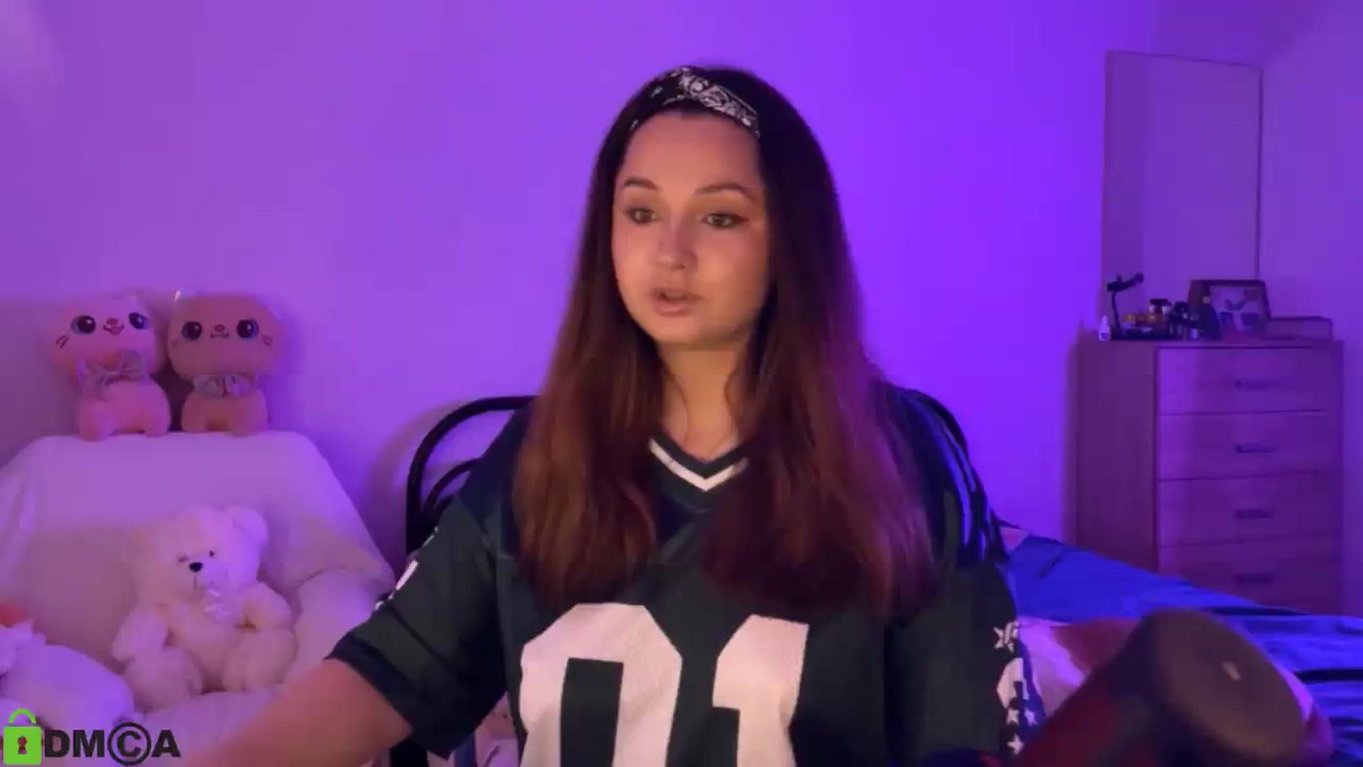 Gallery image thumbnail from MEDIA_'s myfreecams stream on, 05/13/2026, 24:07 image 3 of 20