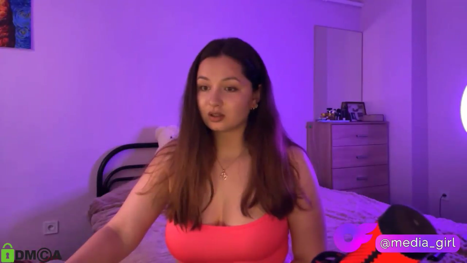 Gallery image thumbnail from MEDIA_'s myfreecams stream on, 05/18/2026, 14:30 image 17 of 20