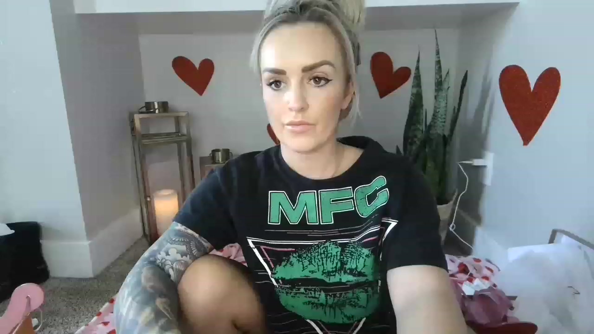 Gallery image thumbnail from MFCCamModel's myfreecams stream on, 01/26/2023, 23:45 image 9 of 20