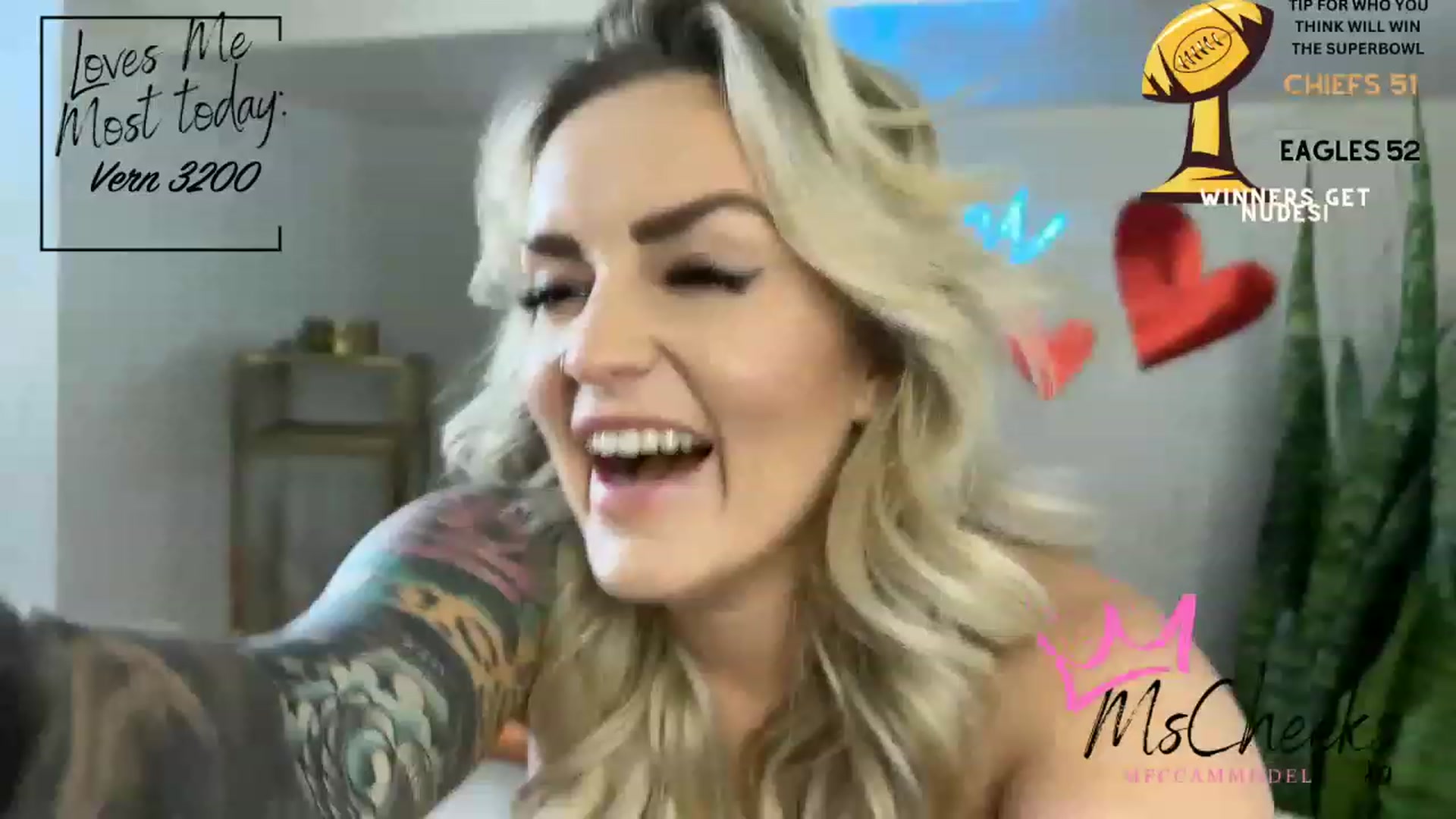 Gallery image thumbnail from MFCCamModel's myfreecams stream on, 02/12/2023, 22:42 image 9 of 20