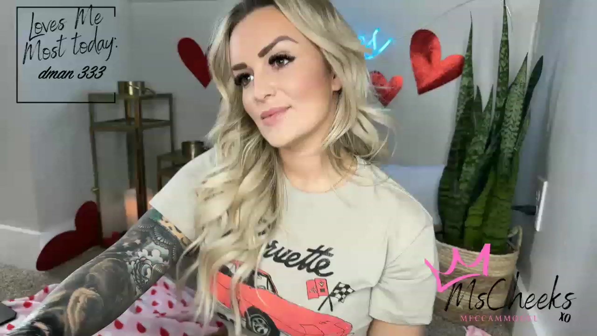 Gallery image thumbnail from MFCCamModel's myfreecams stream on, 02/13/2023, 23:53 image 16 of 20