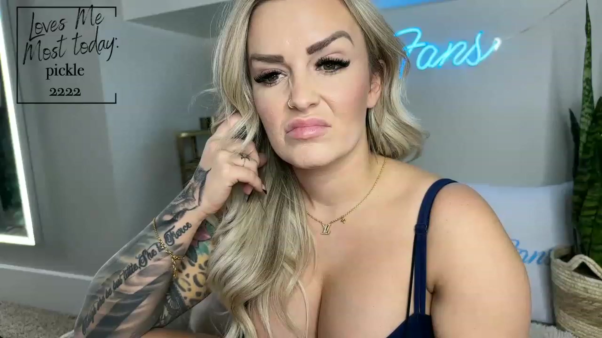 Gallery image thumbnail from MFCCamModel's myfreecams stream on, 02/23/2023, 23:30 image 17 of 20