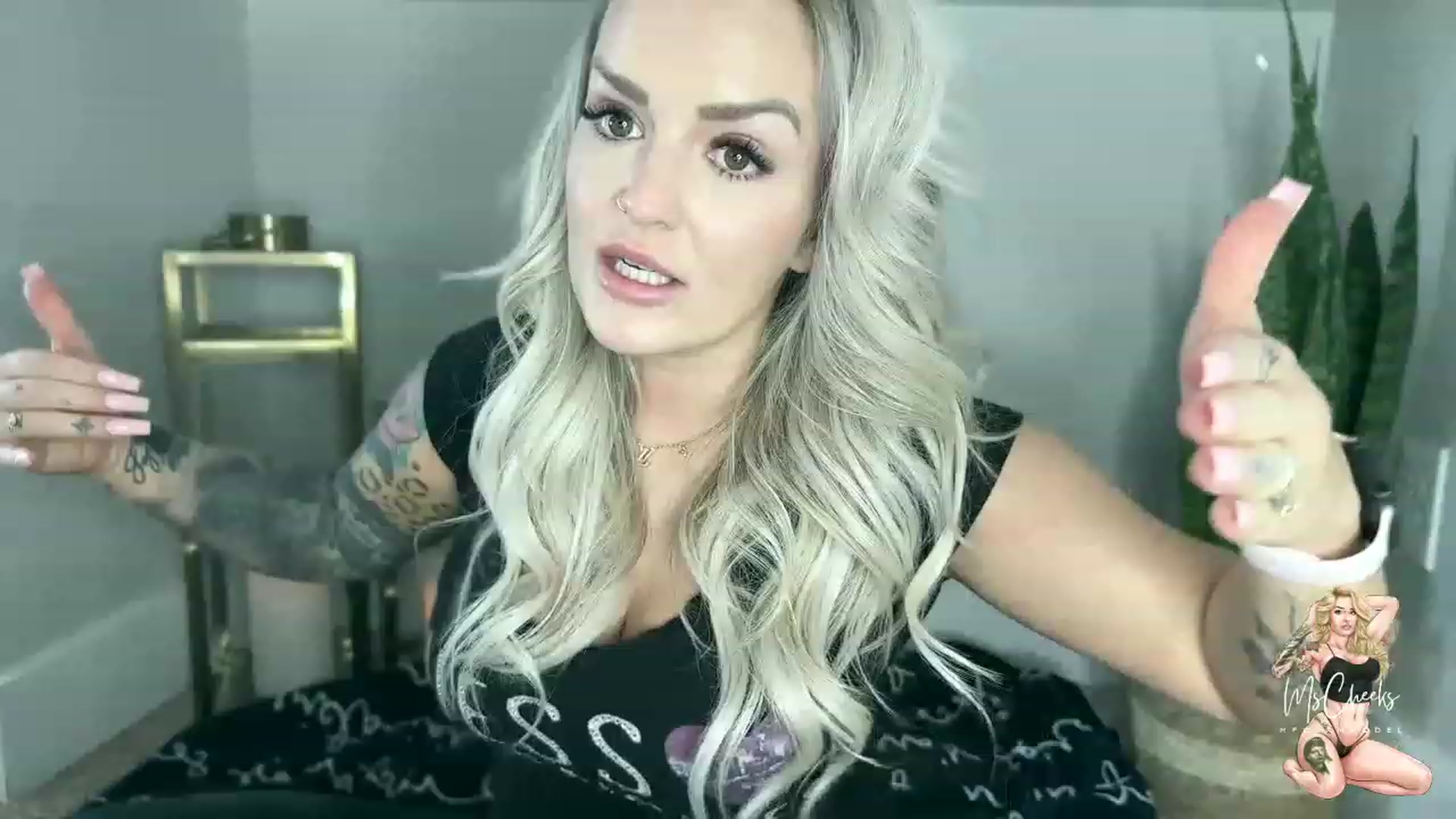 Gallery image thumbnail from MFCCamModel's myfreecams stream on, 03/15/2023, 23:30 image 8 of 20