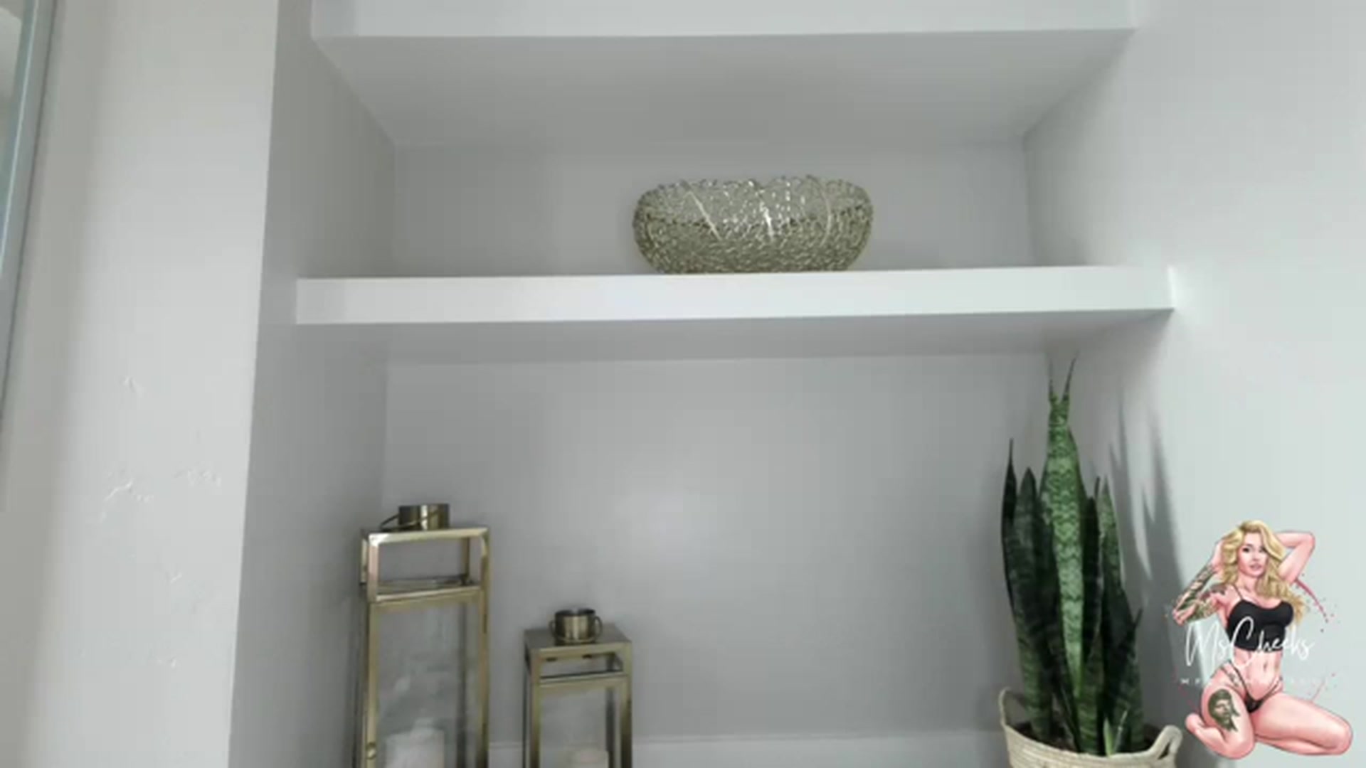 Gallery image thumbnail from MFCCamModel's myfreecams stream on, 04/19/2023, 24:02 image 6 of 20