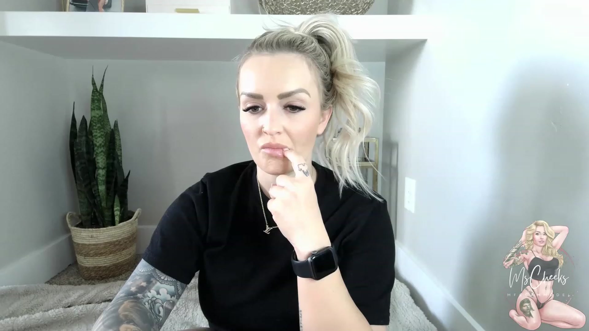 Gallery image thumbnail from MFCCamModel's myfreecams stream on, 05/09/2023, 22:24 image 2 of 20
