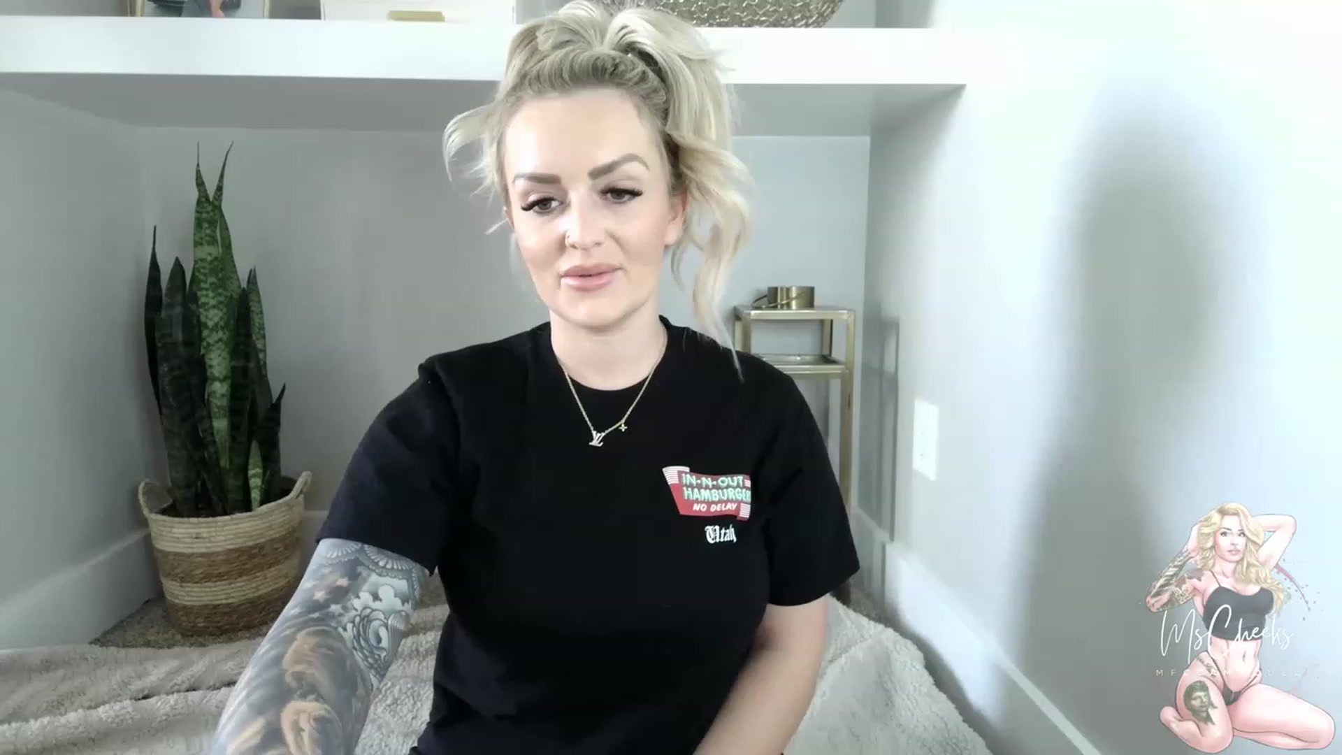 Gallery image thumbnail from MFCCamModel's myfreecams stream on, 05/09/2023, 22:24 image 5 of 20