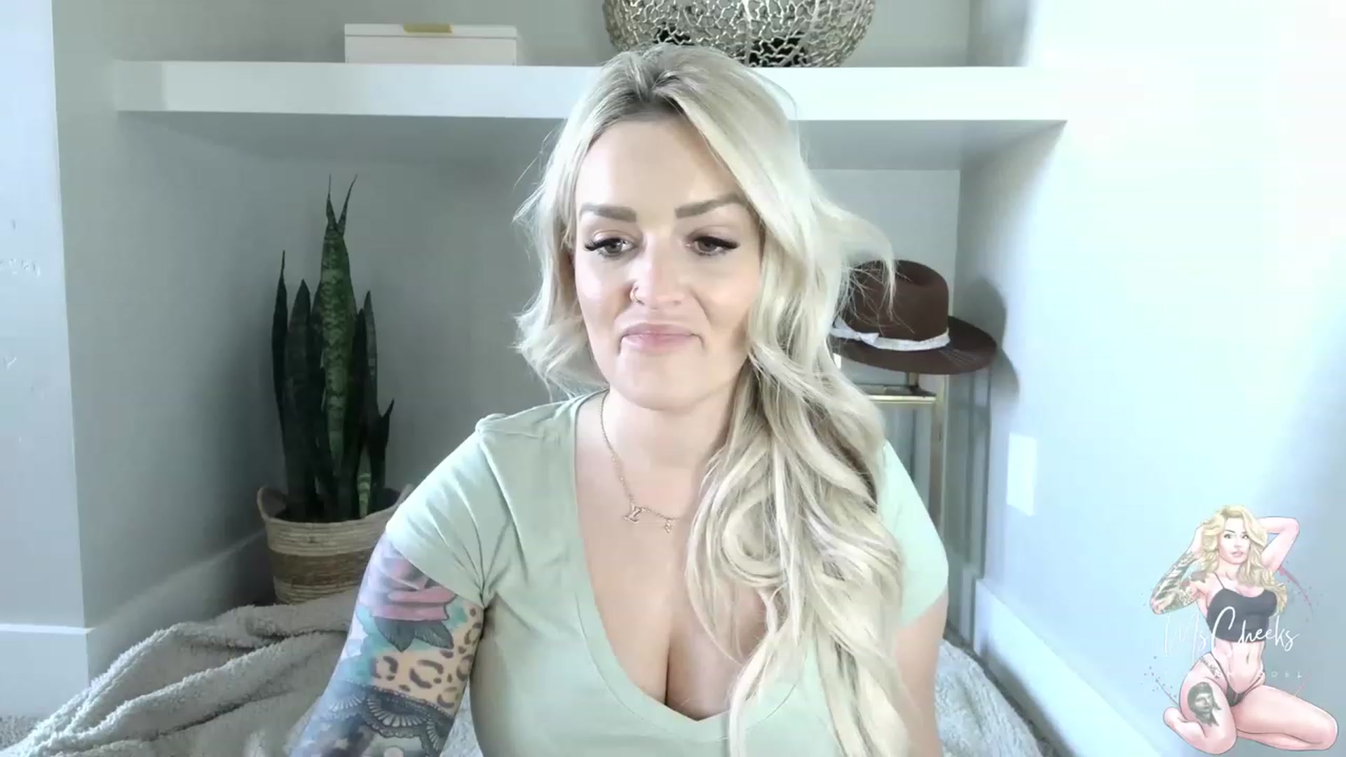 Gallery image thumbnail from MFCCamModel's myfreecams stream on, 05/12/2023, 22:59 image 5 of 20