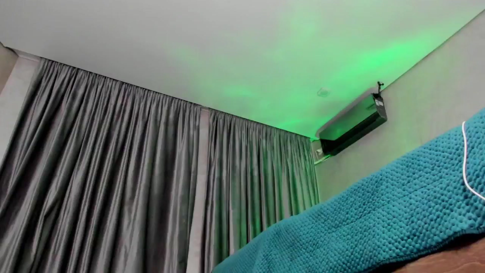 Gallery image thumbnail from MFCKate's myfreecams stream on, 01/11/2025, 22:53 image 8 of 20