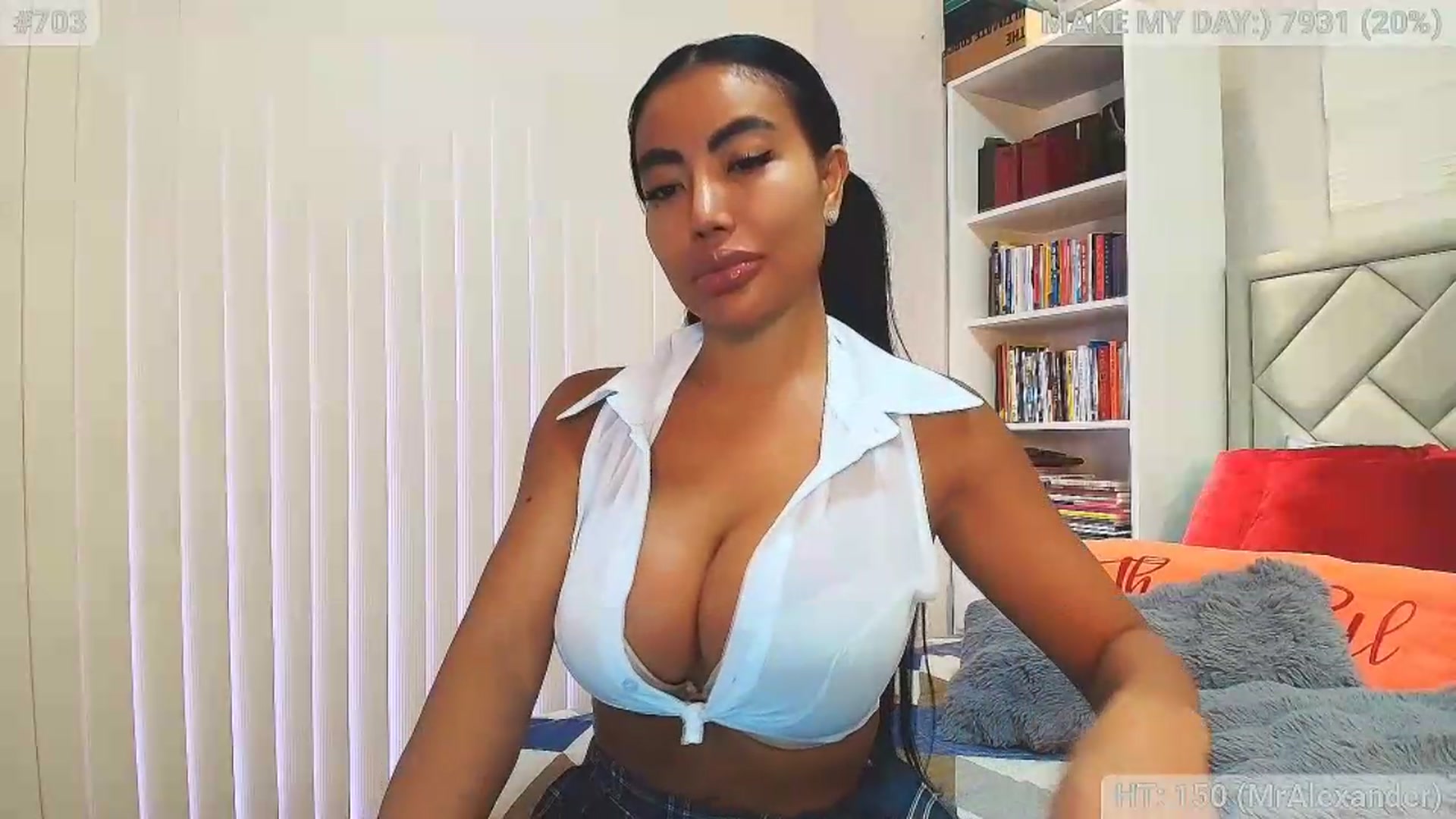 Gallery image thumbnail from MFCgoddess's myfreecams stream on, 06/10/2026, 07:44 image 18 of 20