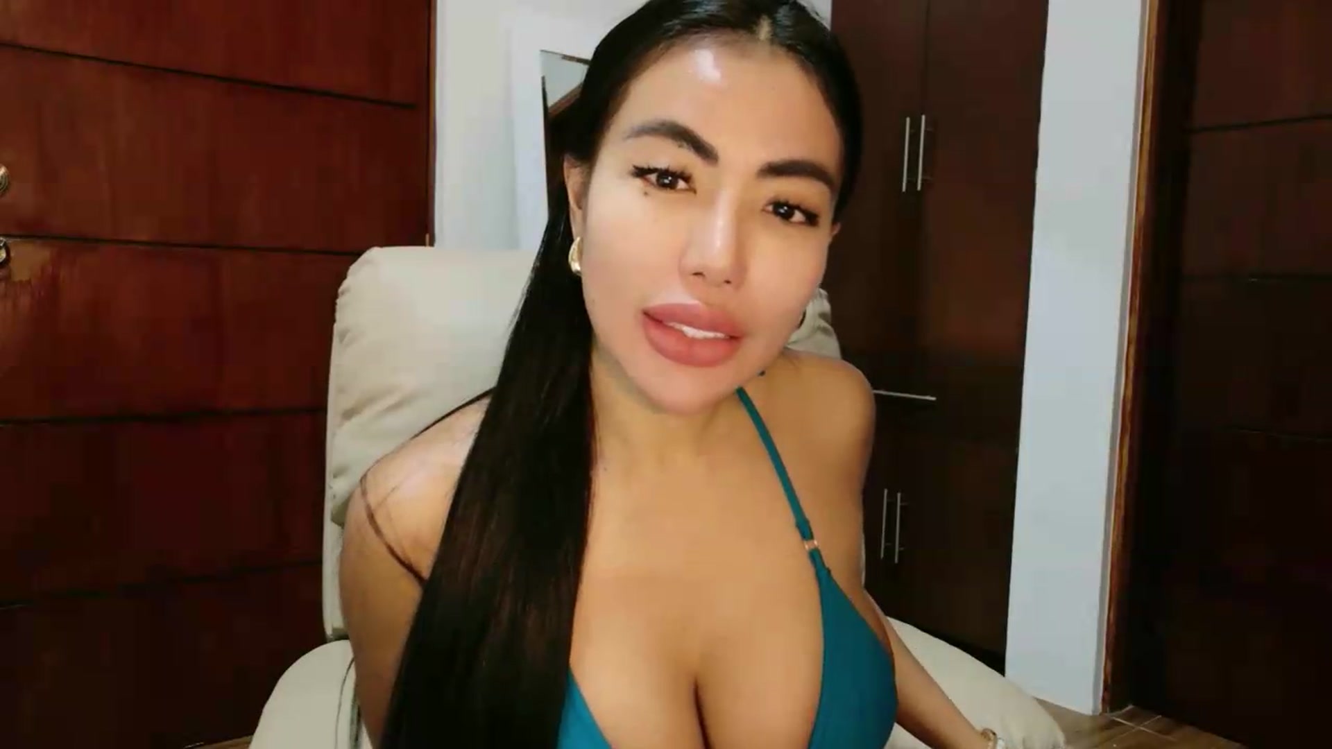 Gallery image thumbnail from MFCgoddess's myfreecams stream on, 07/08/2026, 07:22 image 11 of 20